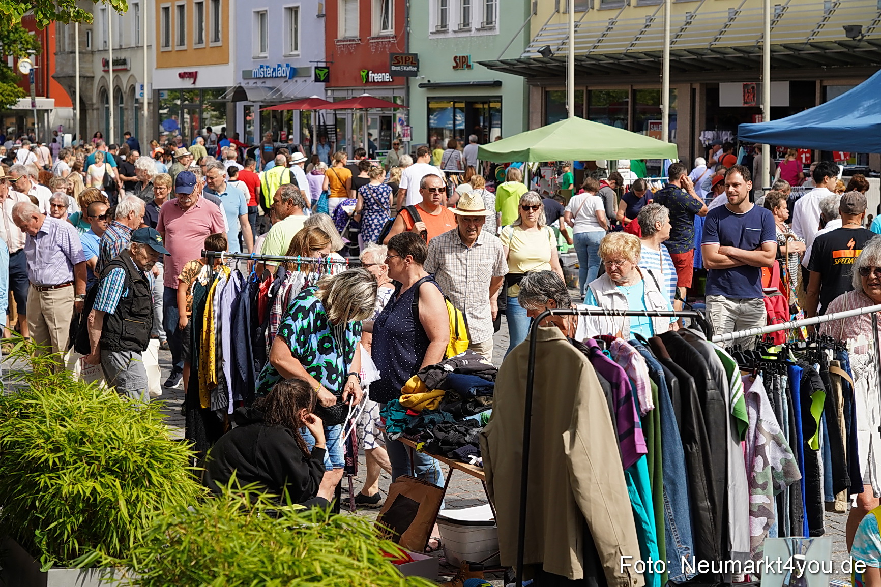 Altstadtflohmarkt 2022 0007