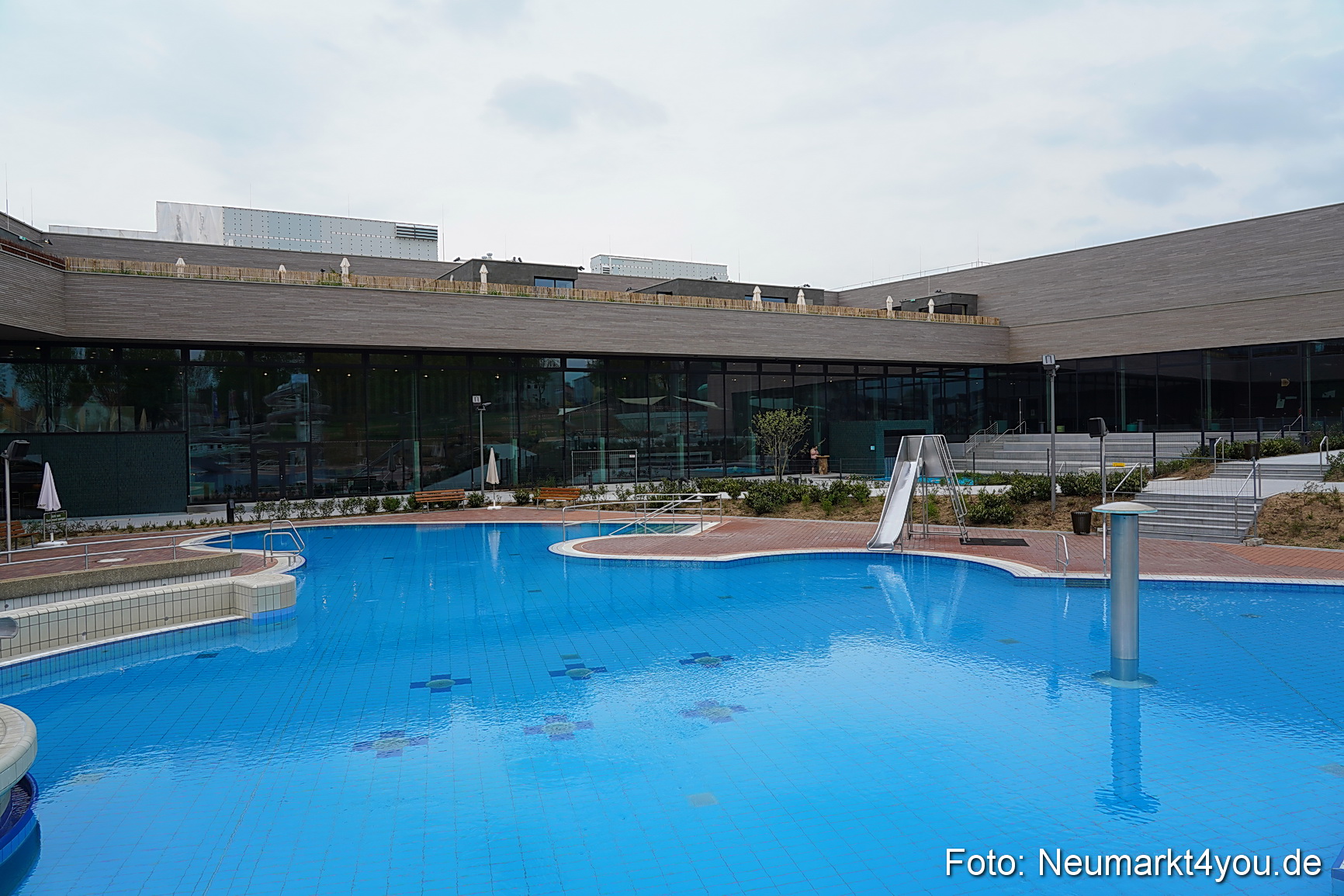 Anschwimmen Freibad Neumarkt 2022 0009