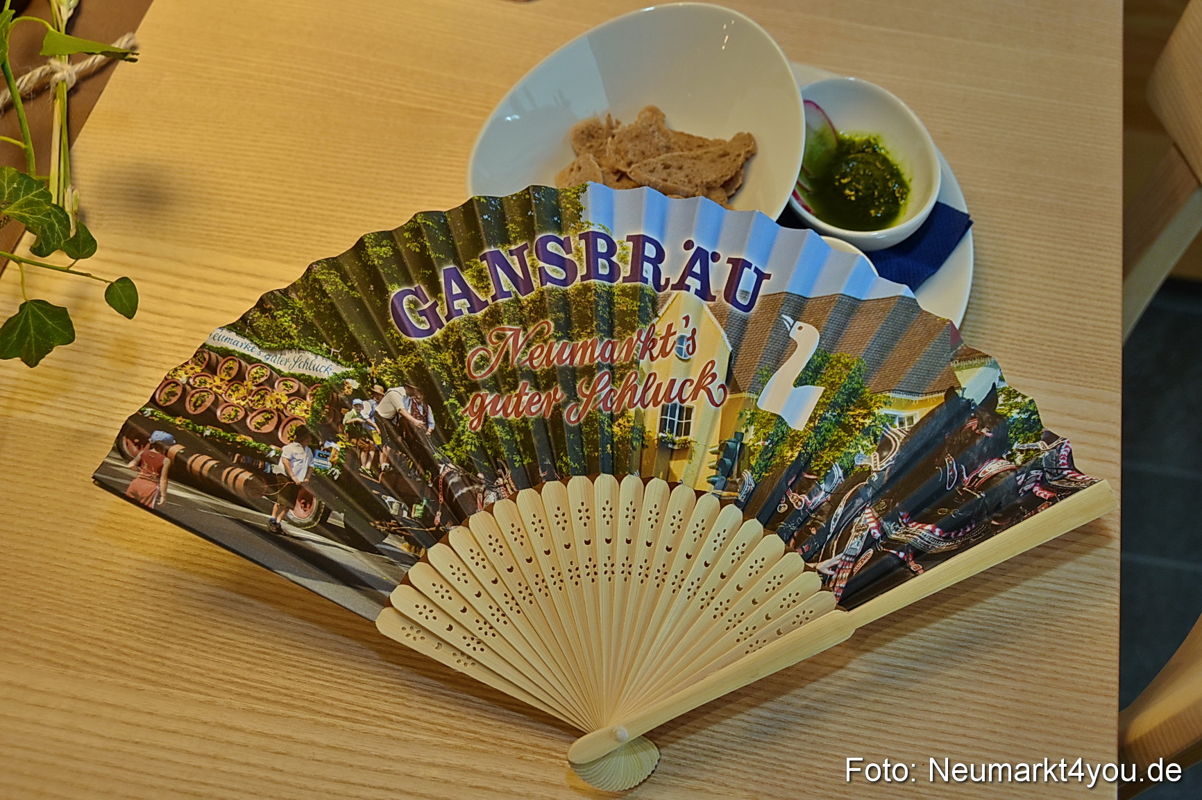 Bierkoenigin Schlossbad 2022 0006