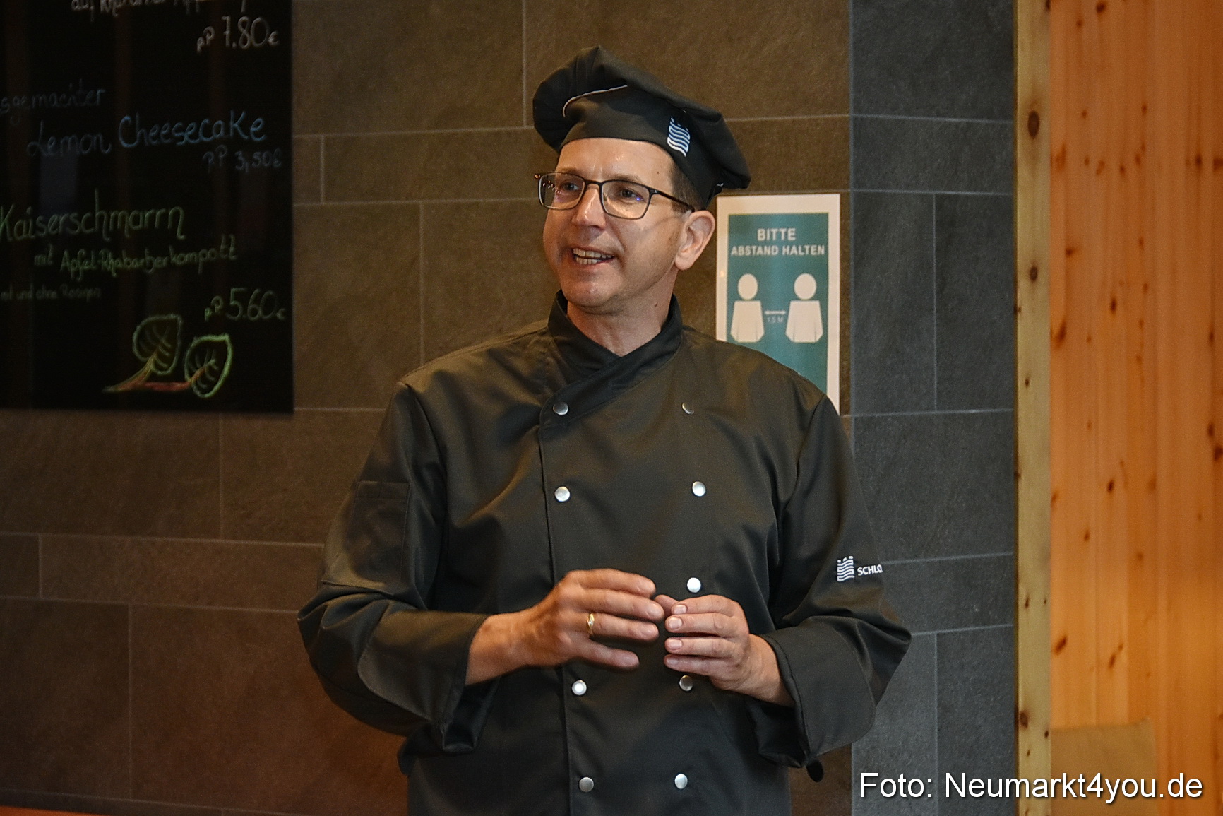 Bierkoenigin Schlossbad 2022 0011