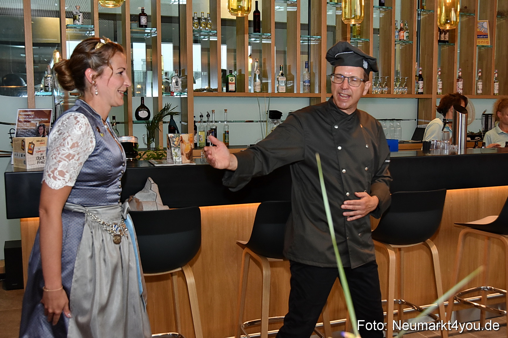 Bierkoenigin Schlossbad 2022 0012