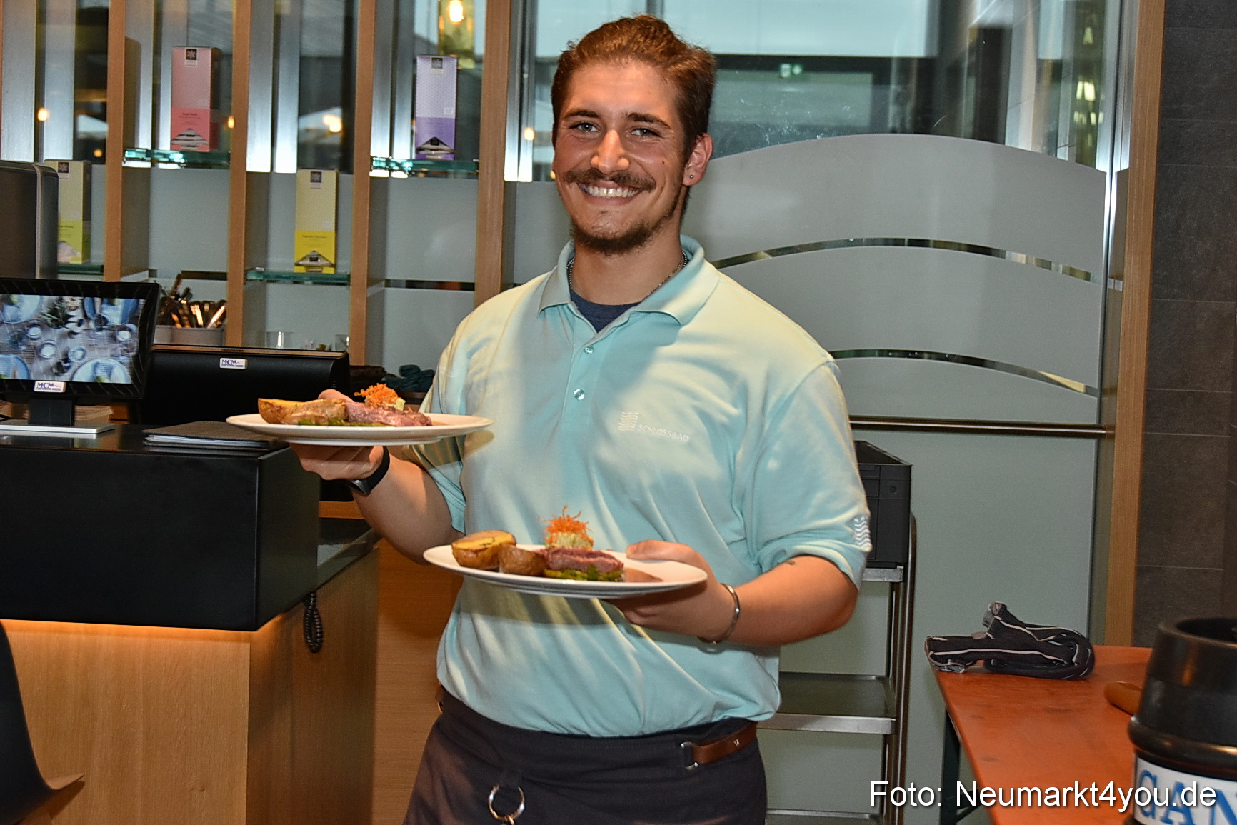 Bierkoenigin Schlossbad 2022 0045