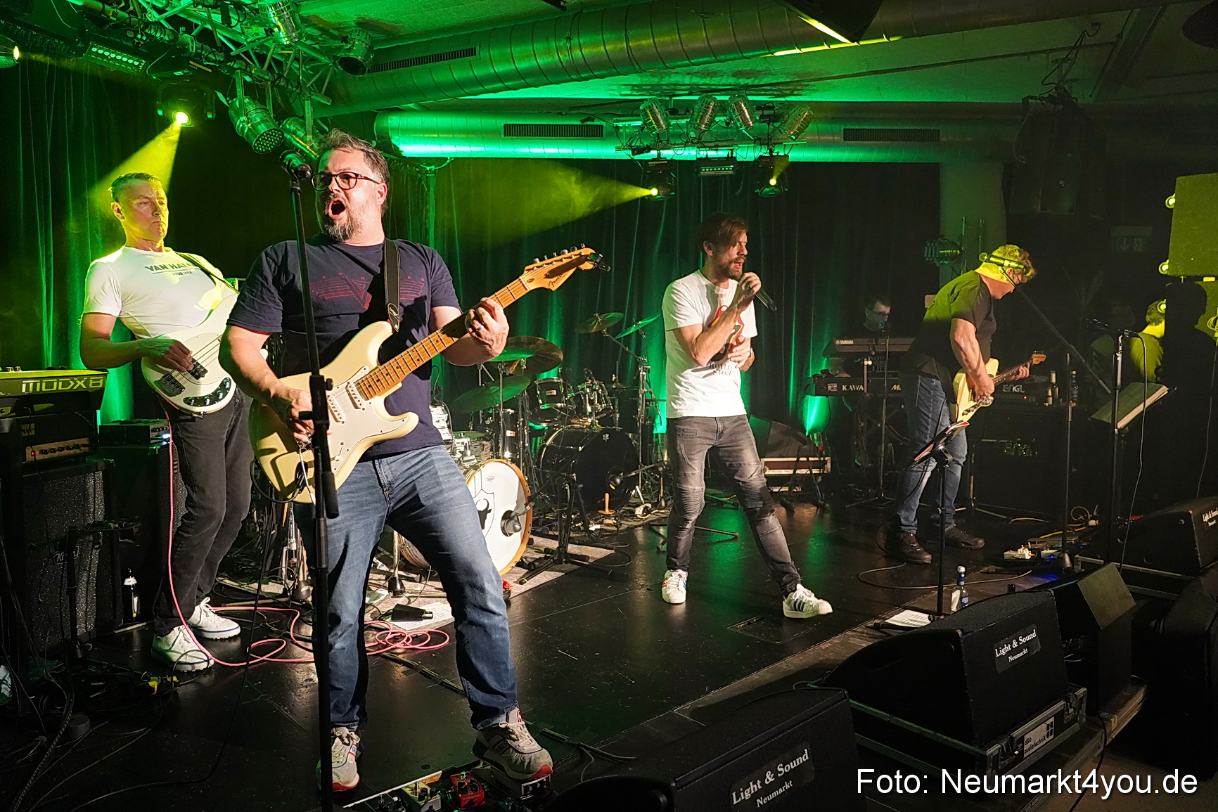 Cash und Cocaine im G6 191122 0029