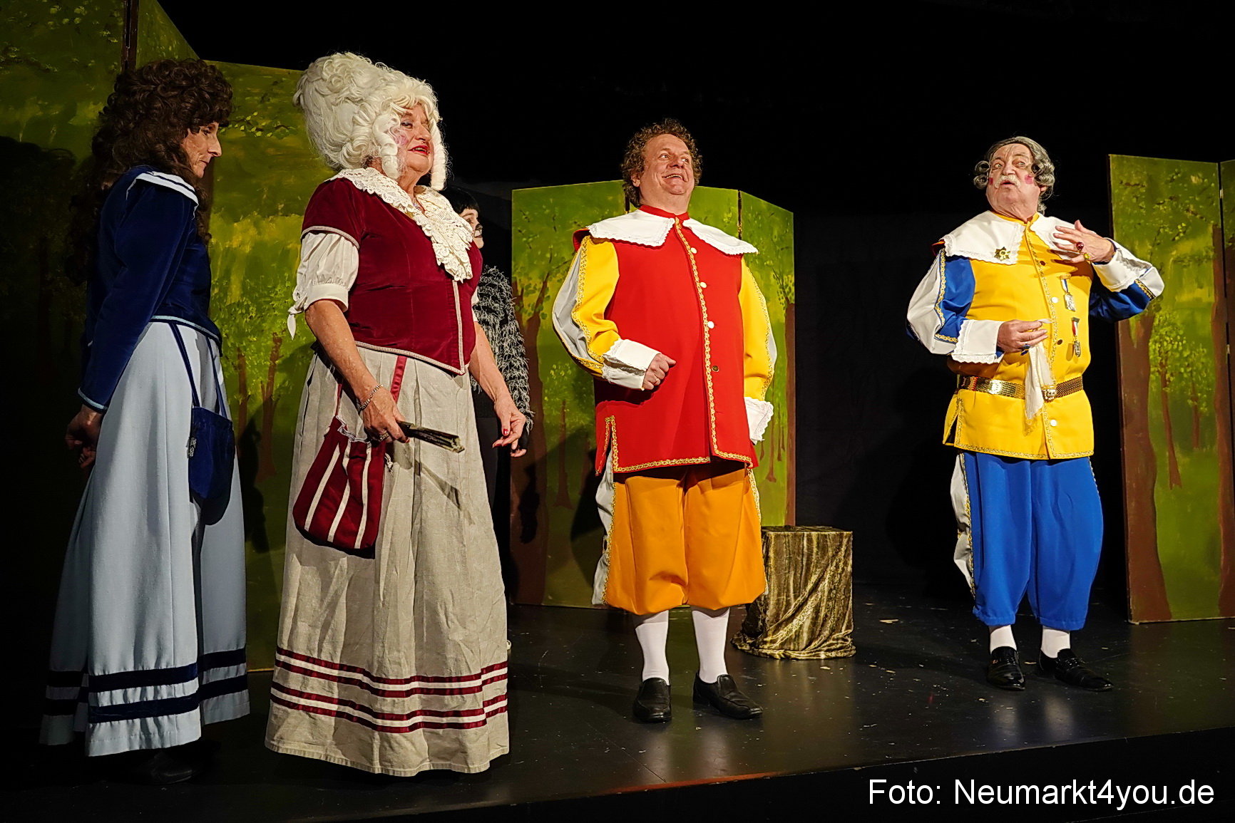 Der ungestiefelte Kater 261122 0040