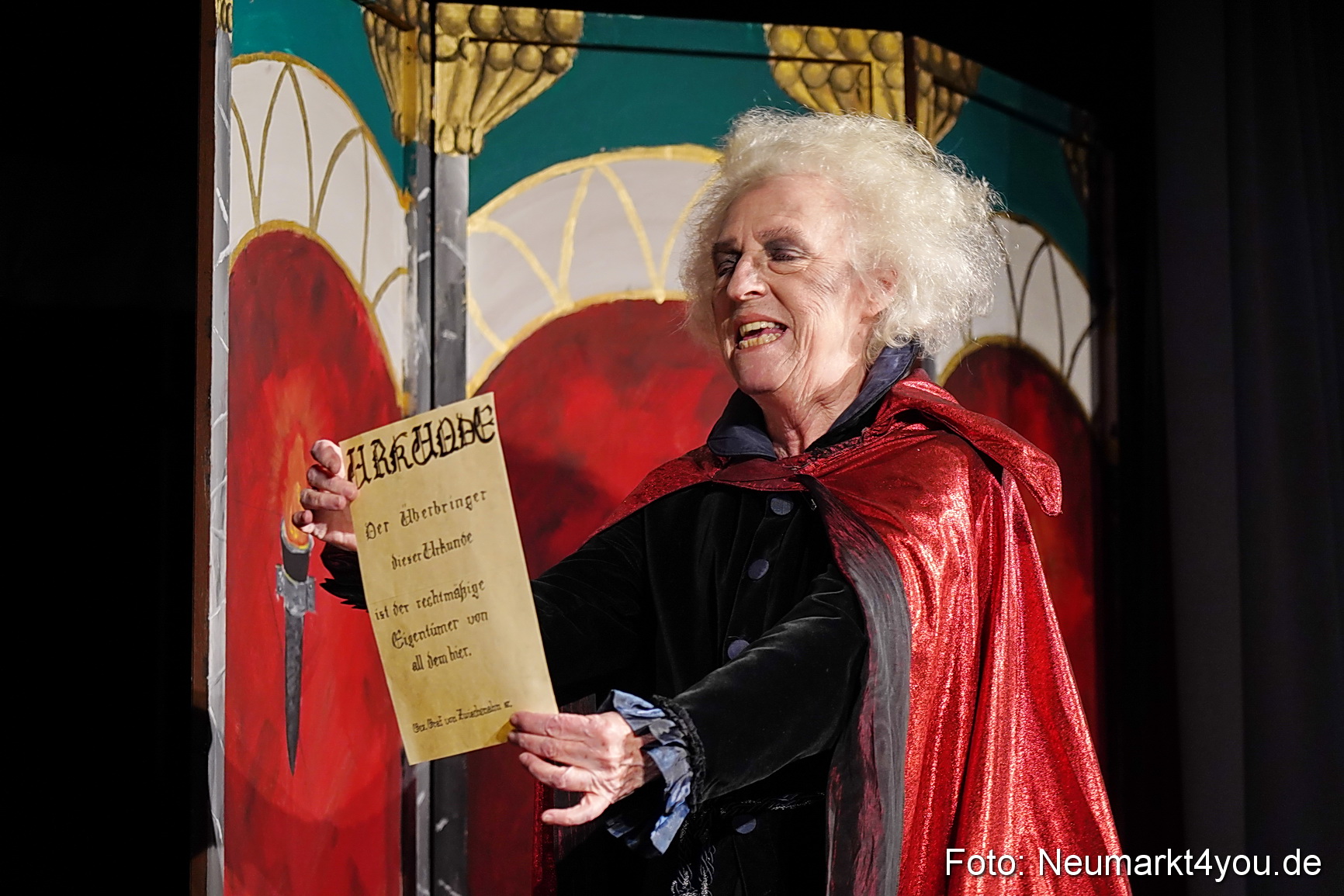 Der ungestiefelte Kater 261122 0050