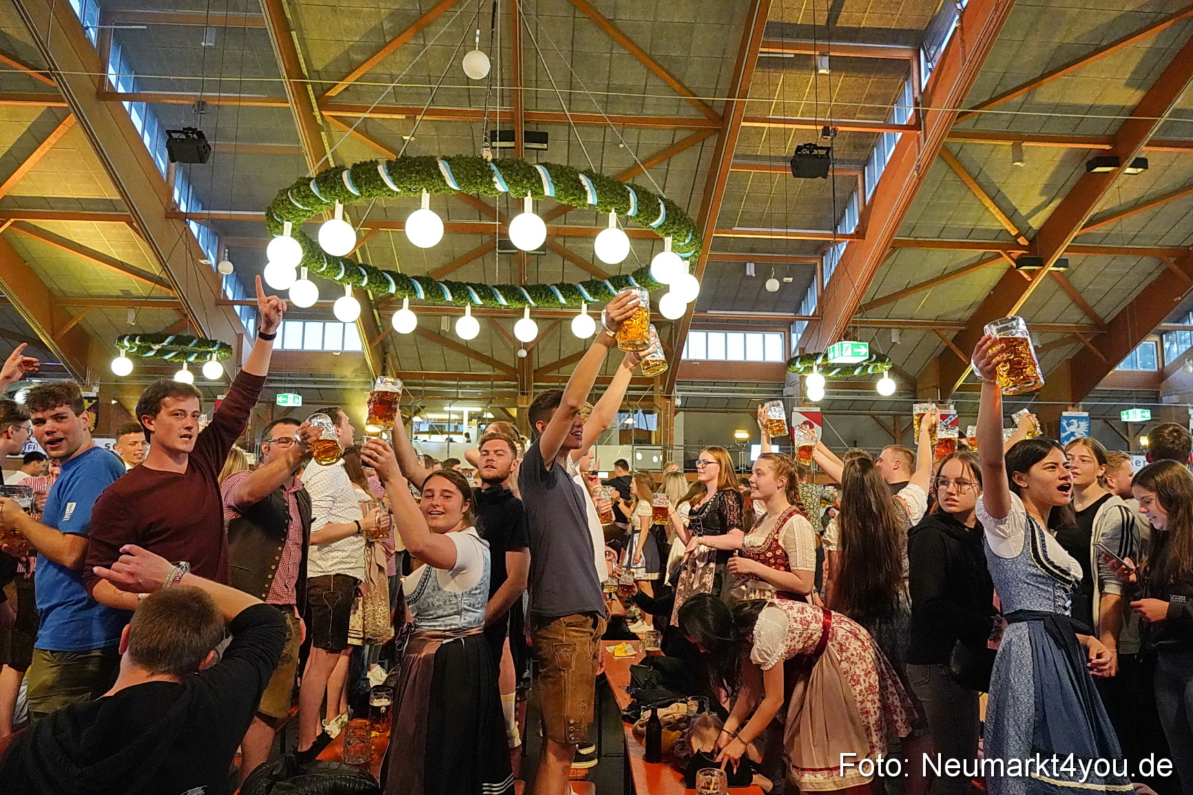 Fruehlingsfest Neumarkt 270522 0027