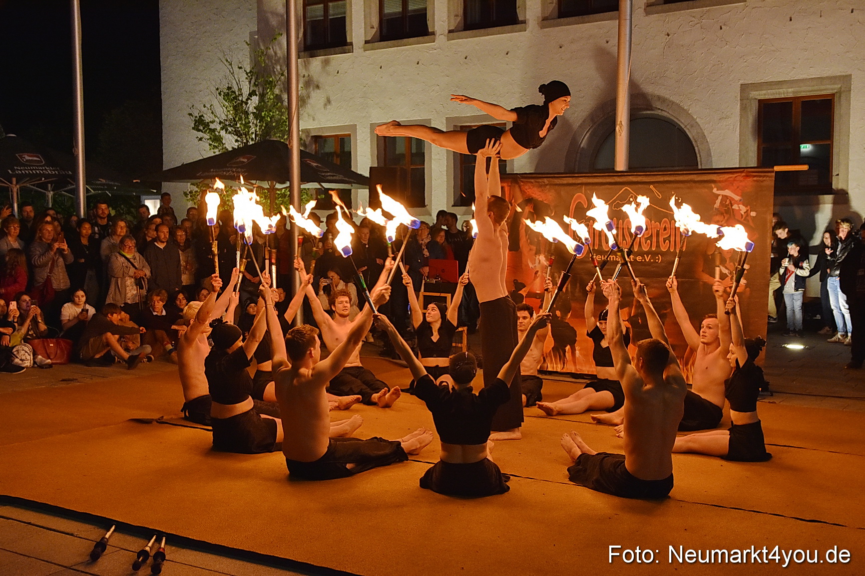 Feuershow Rathausplatz Nacht der Sinne 2022 0001