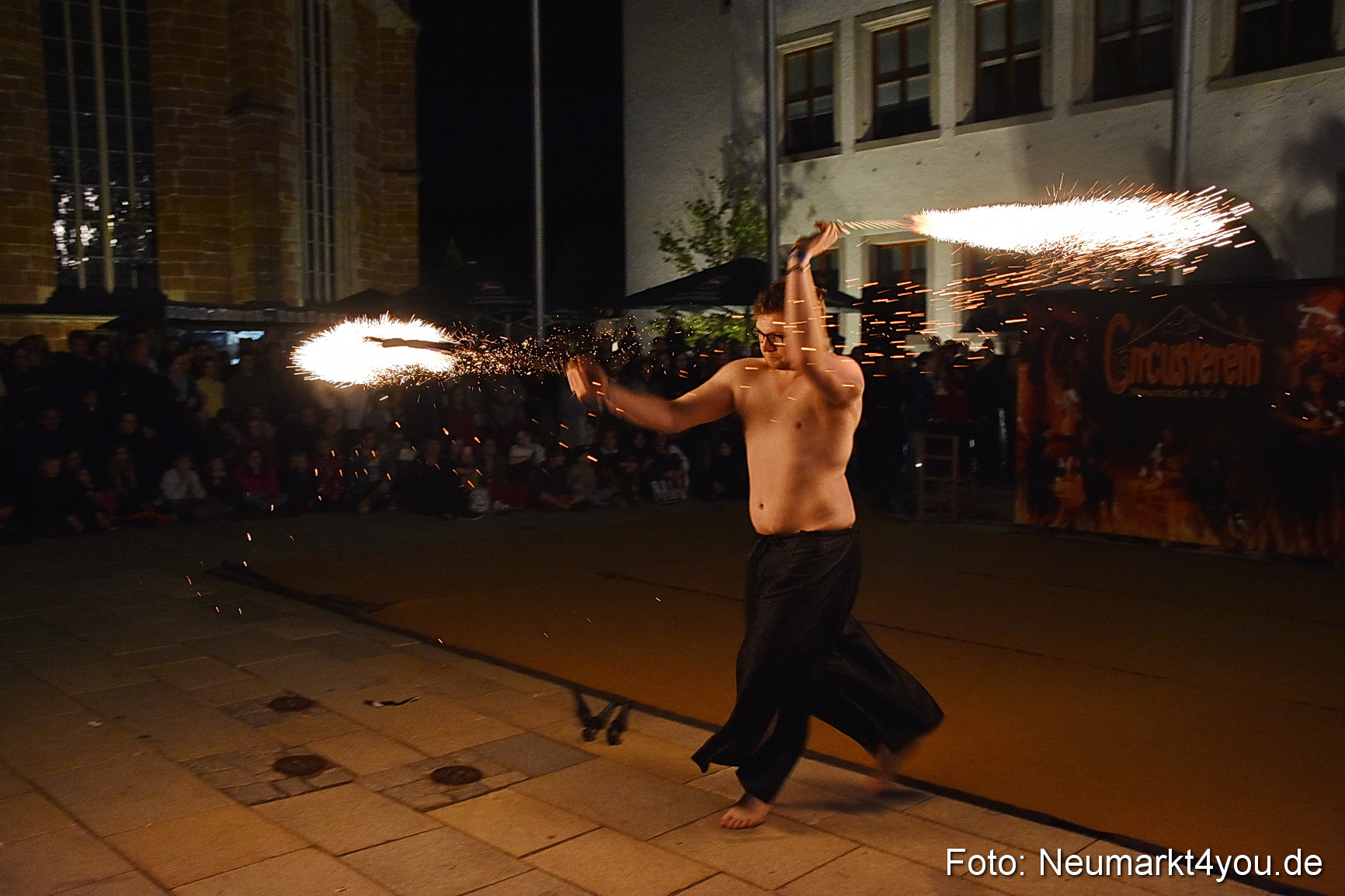 Feuershow Rathausplatz Nacht der Sinne 2022 0018