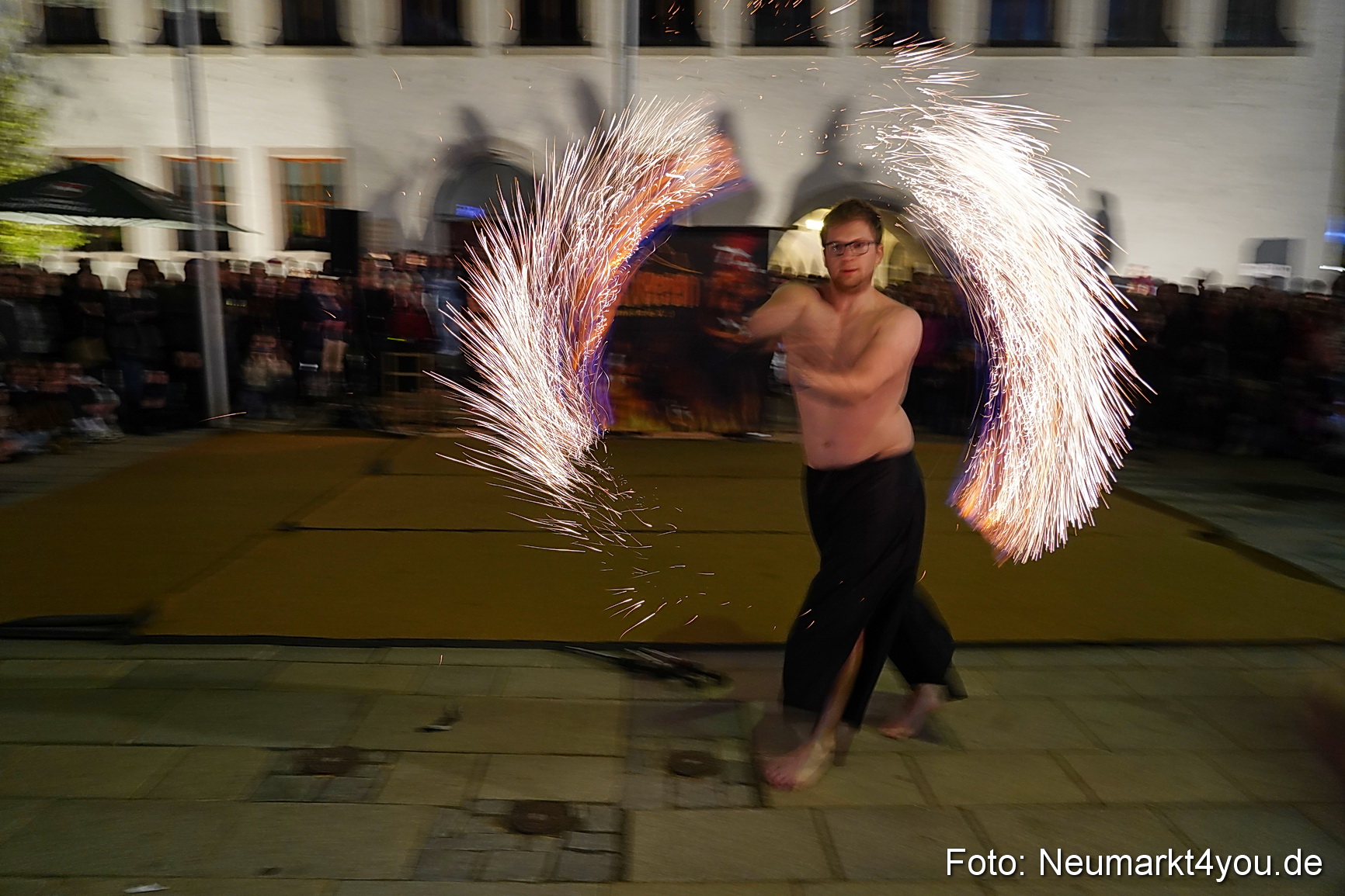 Feuershow Rathausplatz Nacht der Sinne 2022 0022