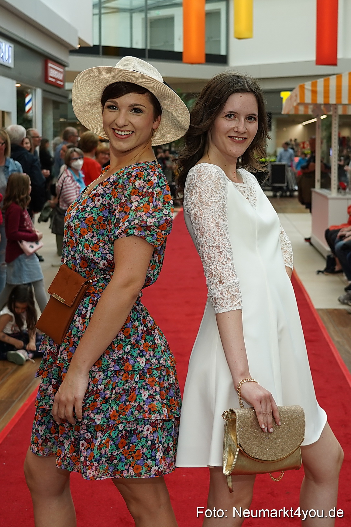 Modenschau Neuer Markt Nacht der Sinne 2022 0069