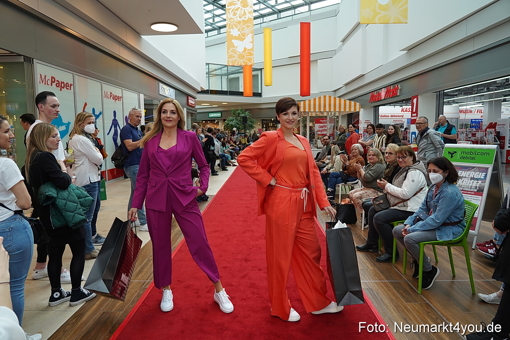 Modenschau Neuer Markt Nacht der Sinne 2022 0086