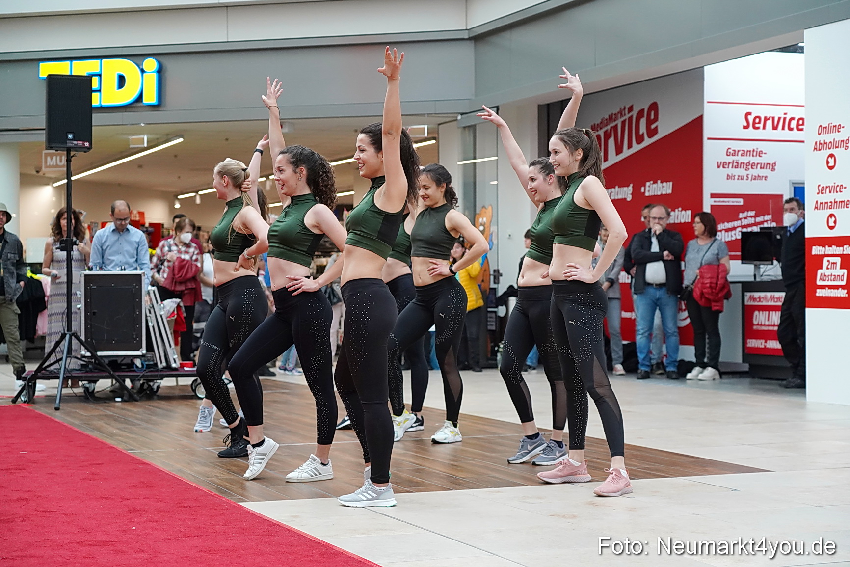 Modenschau Neuer Markt Nacht der Sinne 2022 0105