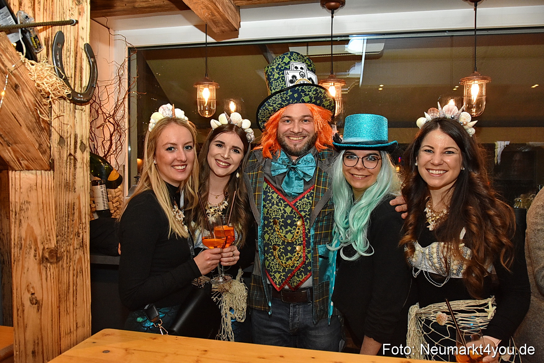 Weiberfasching Neumarkt 0001