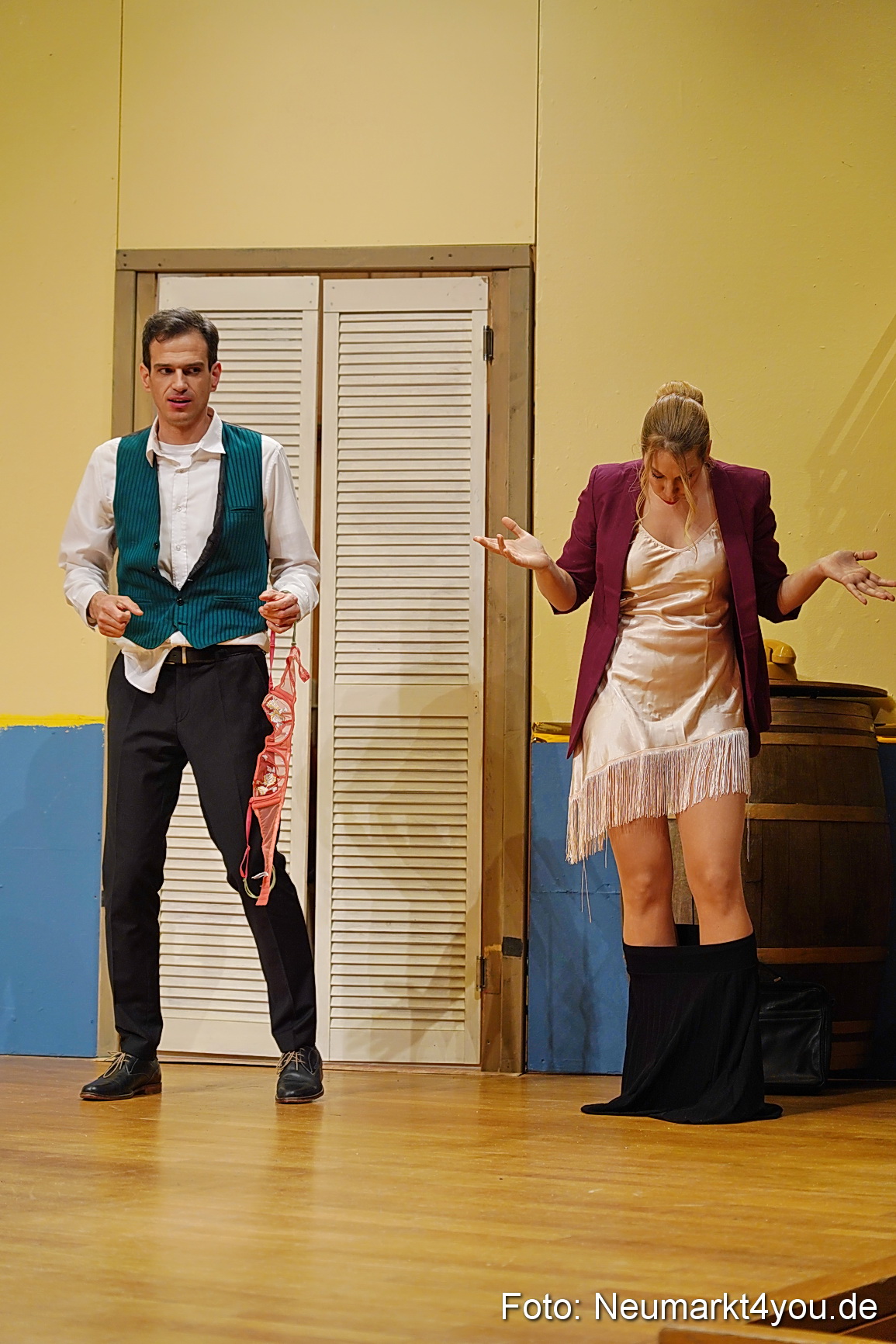 Wer ist im Bett mit dem Buttler 291222 0114