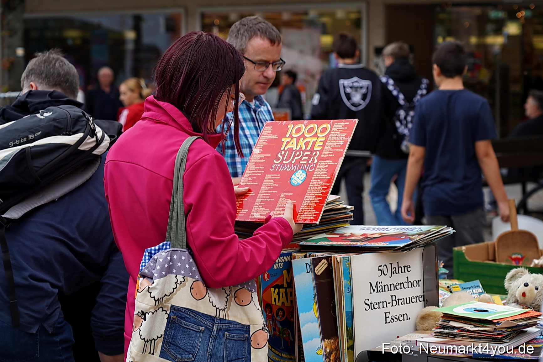 Altstadtflohmarkt Neumarkt 2023 0003