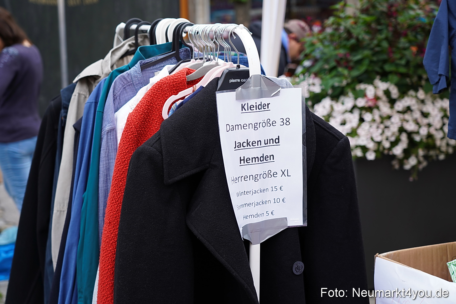 Altstadtflohmarkt Neumarkt 2023 0005