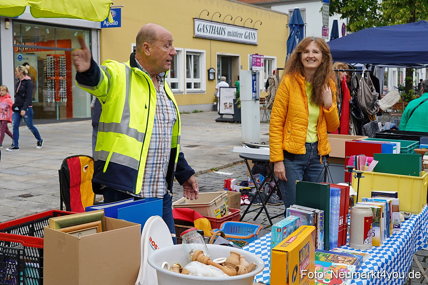Altstadtflohmarkt Neumarkt 2023 0016