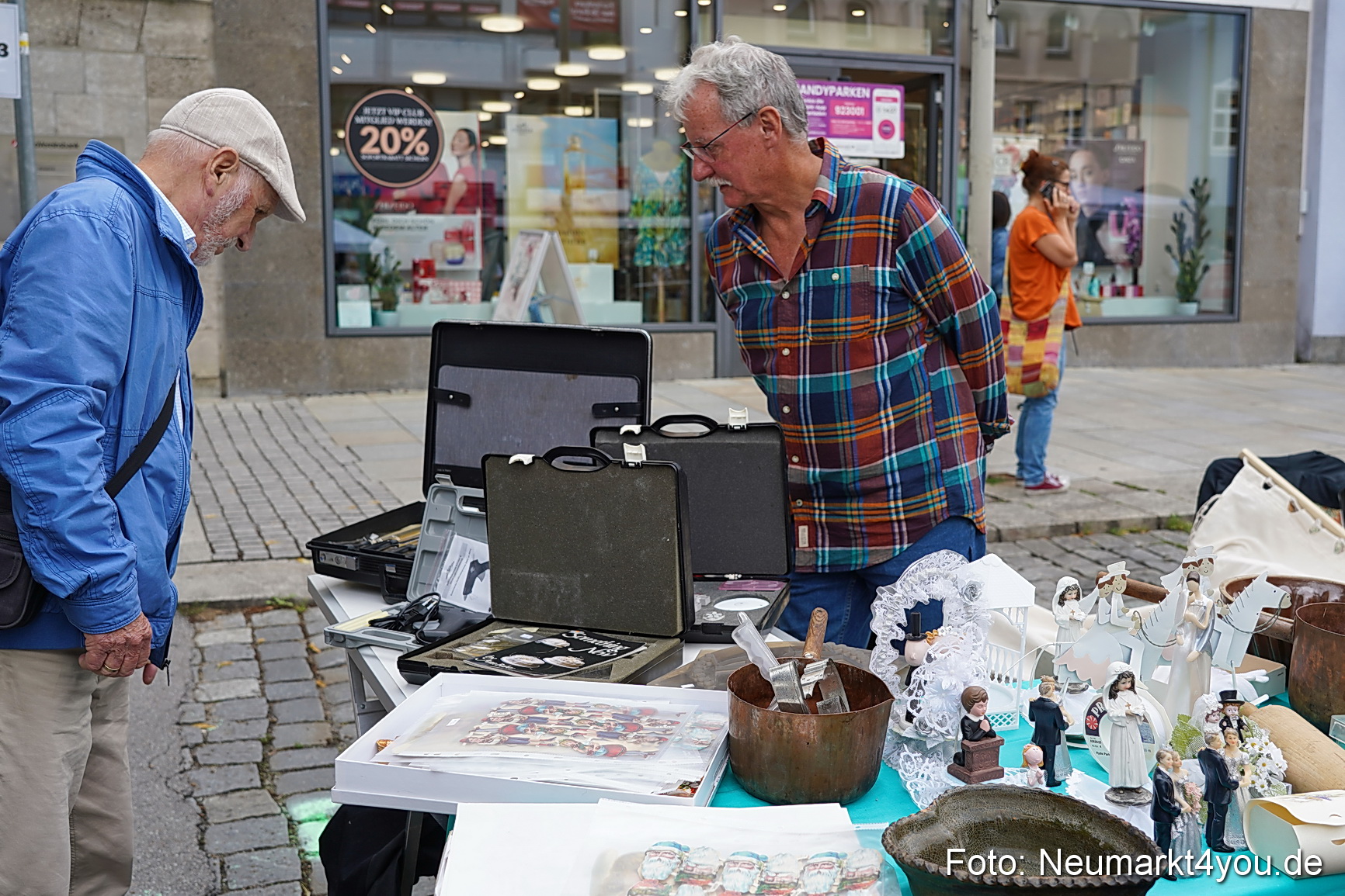 Altstadtflohmarkt Neumarkt 2023 0018