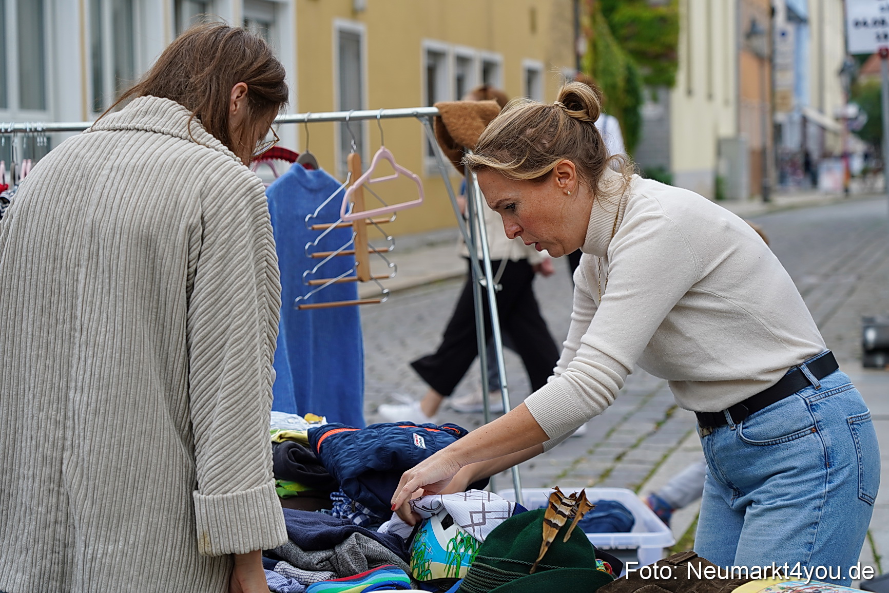 Altstadtflohmarkt Neumarkt 2023 0022