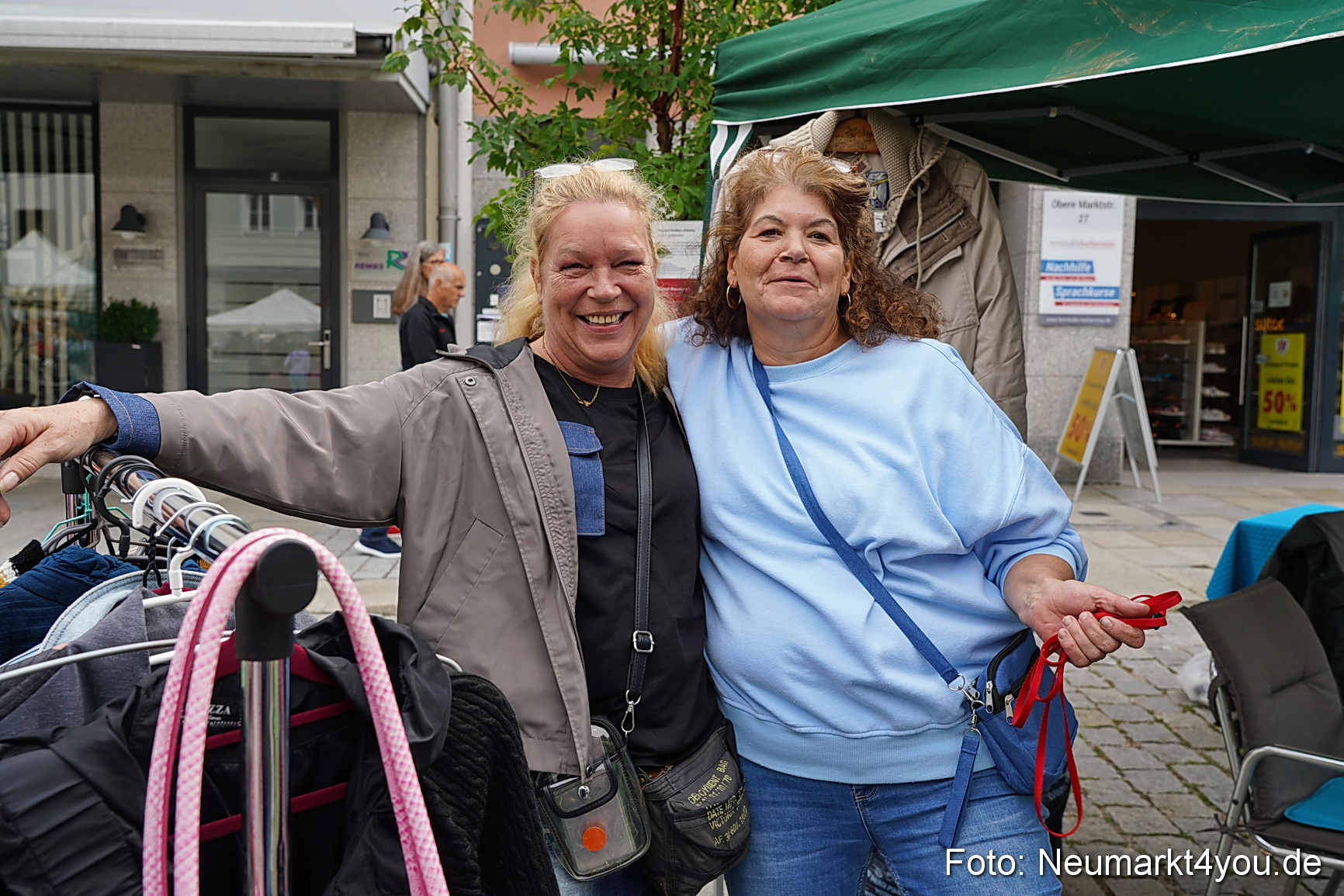Altstadtflohmarkt Neumarkt 2023 0034