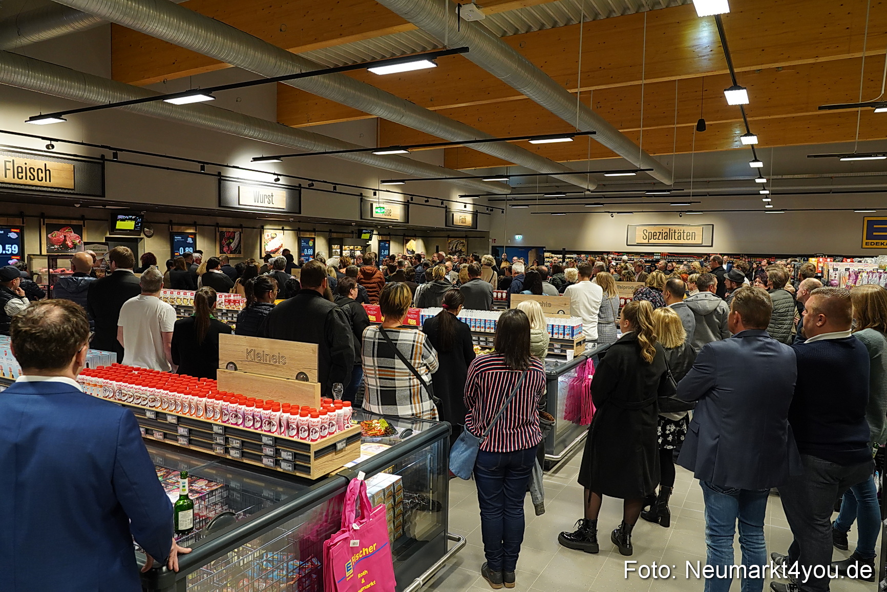 Edeka Center Fischer Eroeffnung 231023 0010