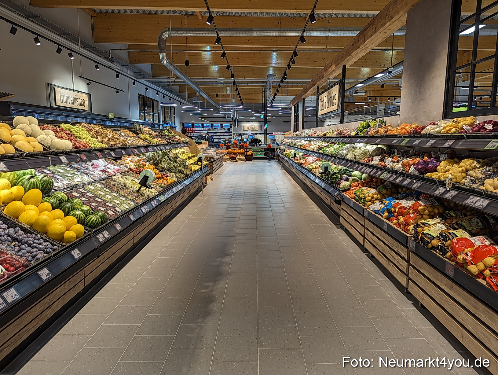 Edeka Center Fischer Eroeffnung 231023 0030