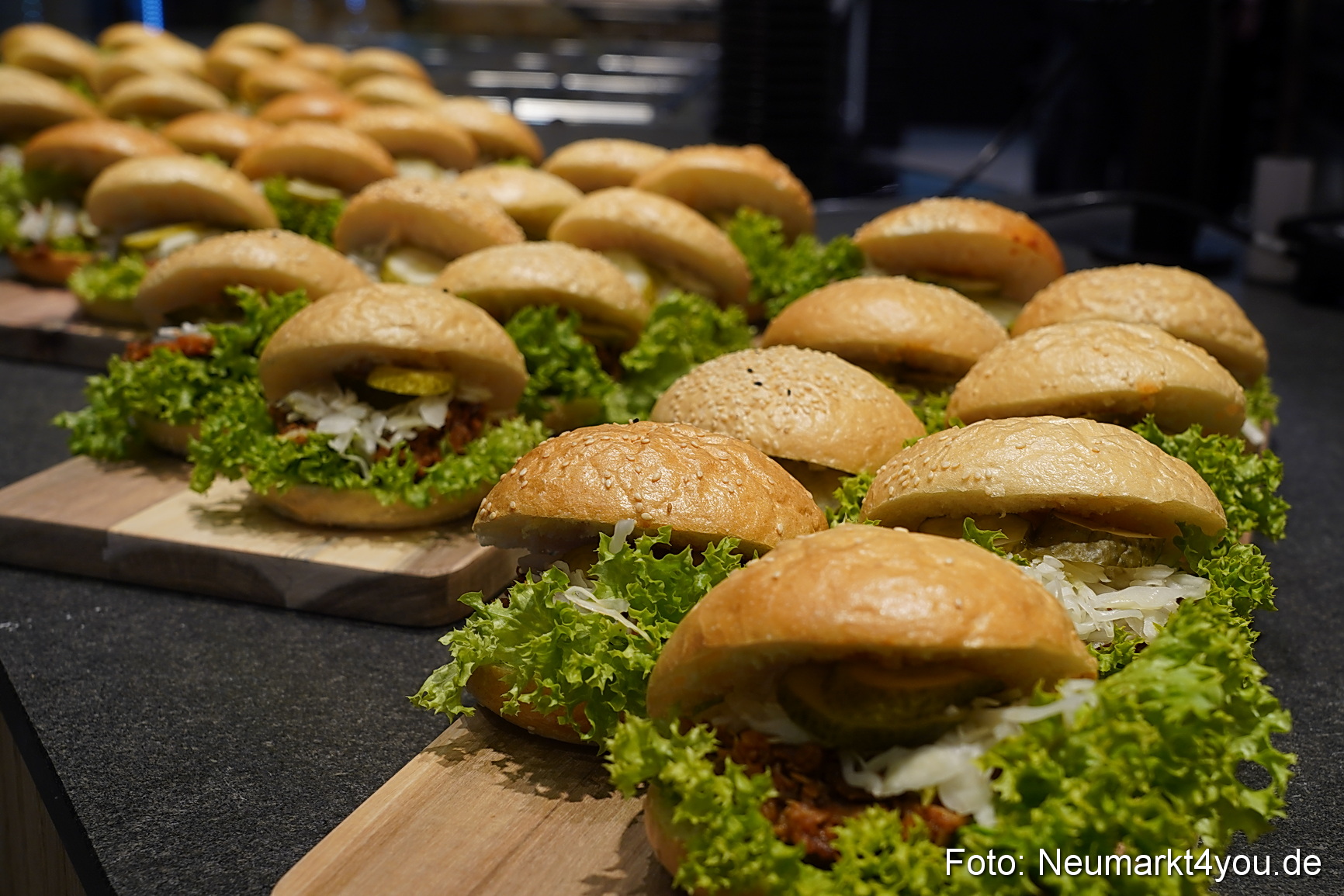 Edeka Center Fischer Eroeffnung 231023 0075