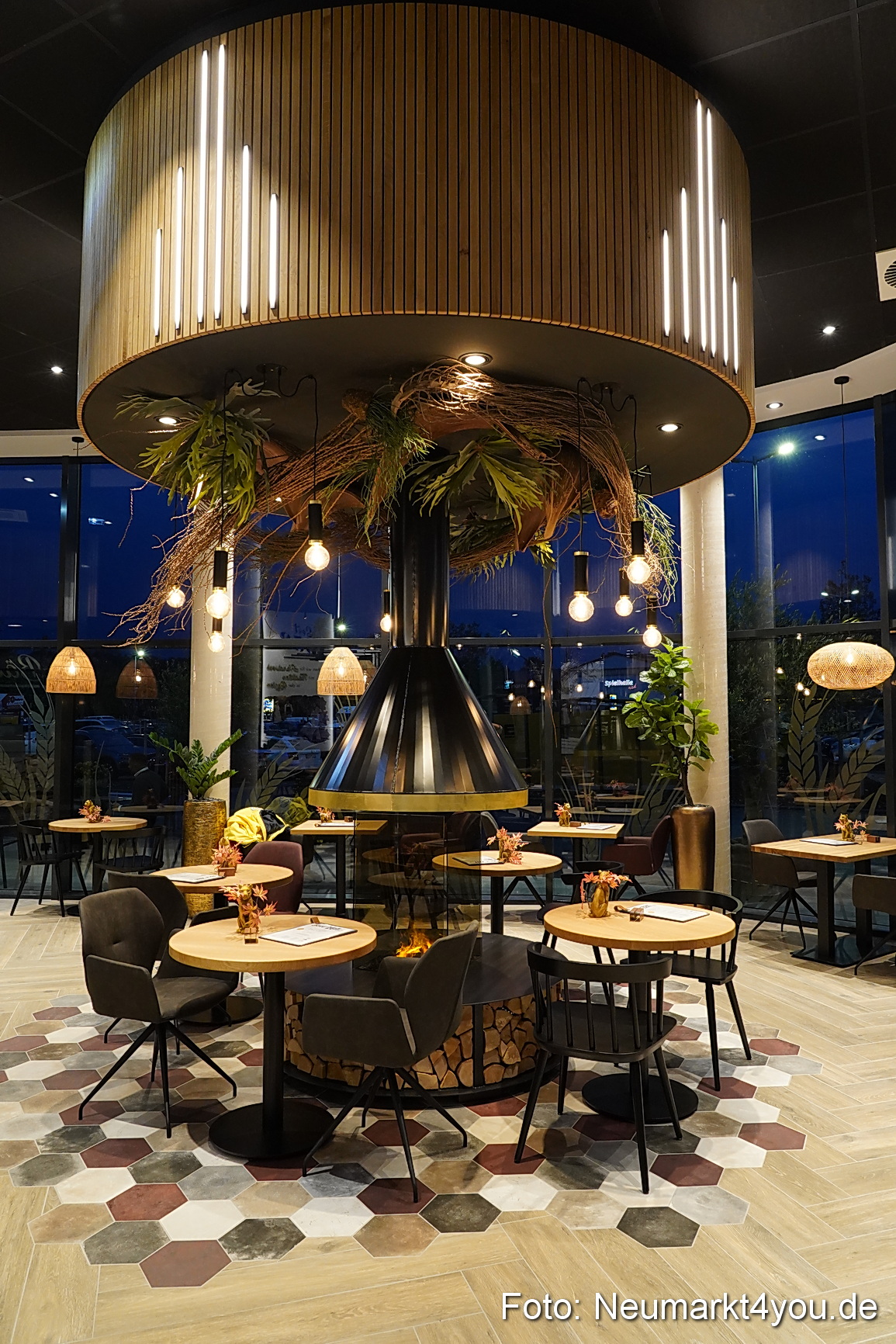 Edeka Center Fischer Eroeffnung 231023 0079