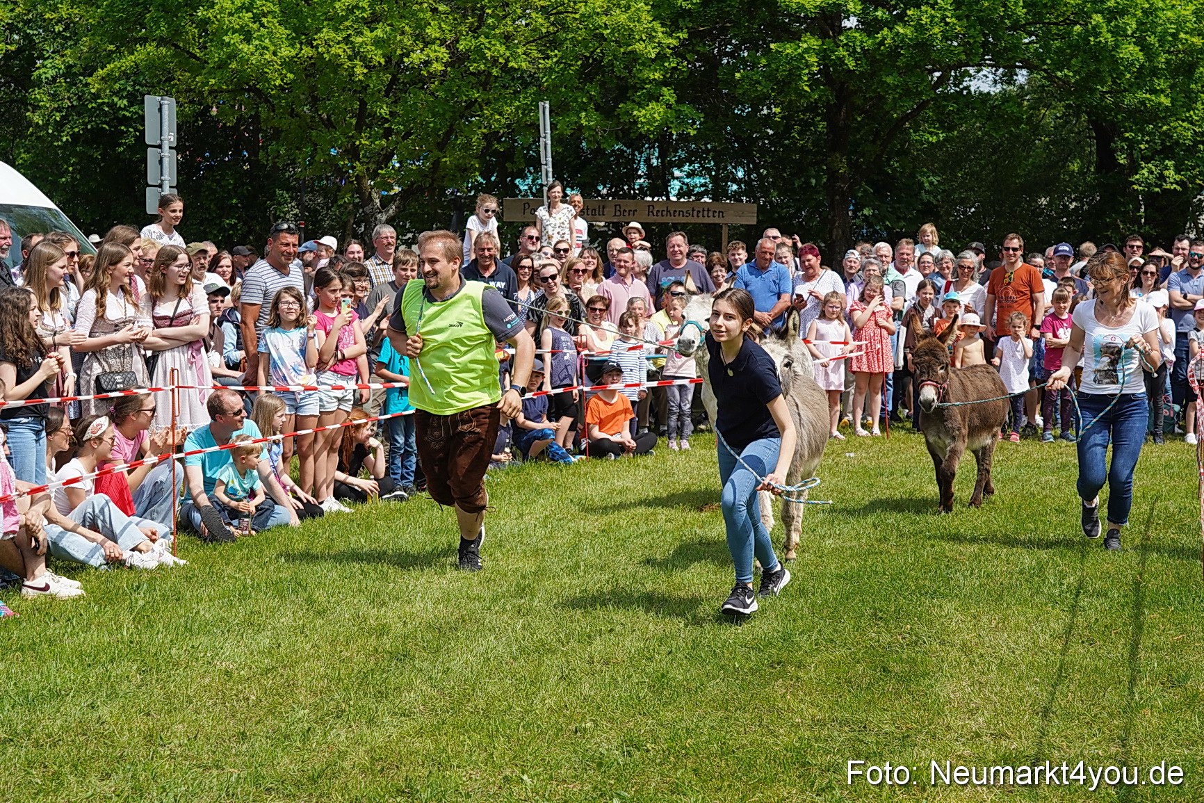 Eselrennen Fruehlingsfest 2023 0072