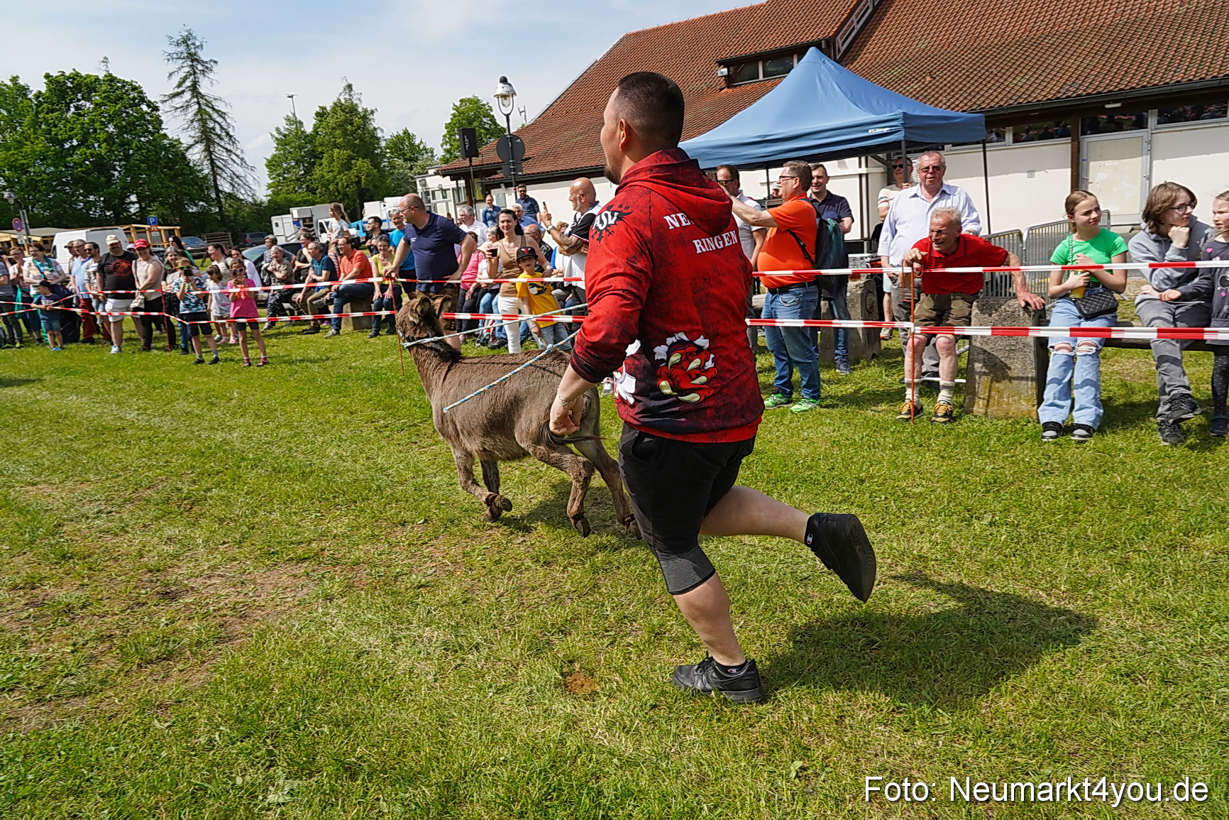 Eselrennen Fruehlingsfest 2023 0126