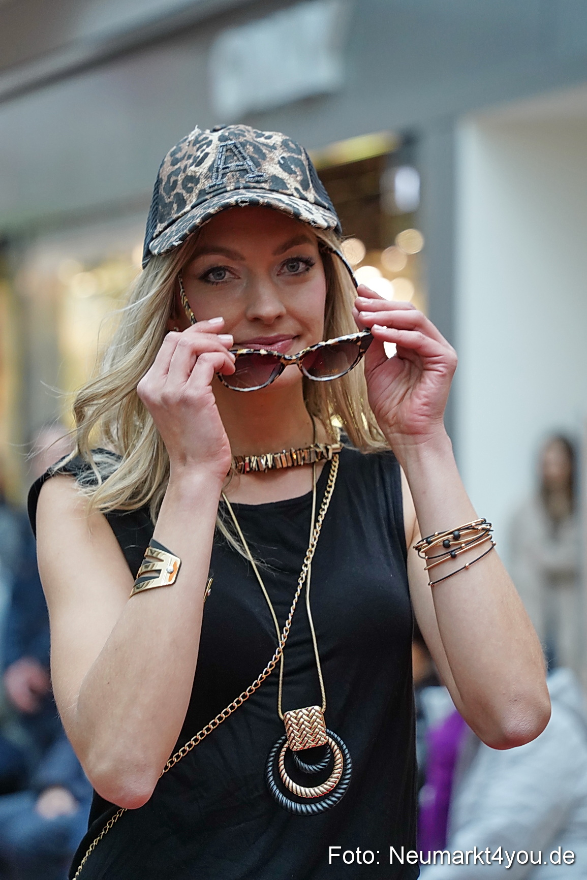 Modenschau Fruehjahr 2023 NeuerMarkt 0020