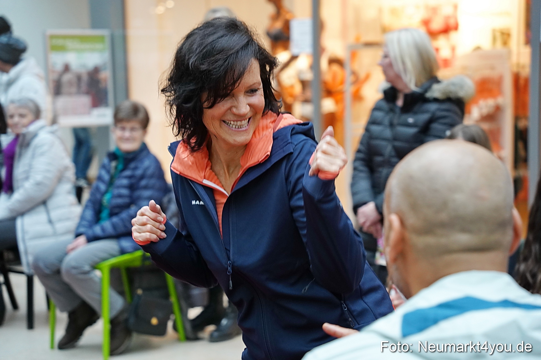 Modenschau Fruehjahr 2023 NeuerMarkt 0054