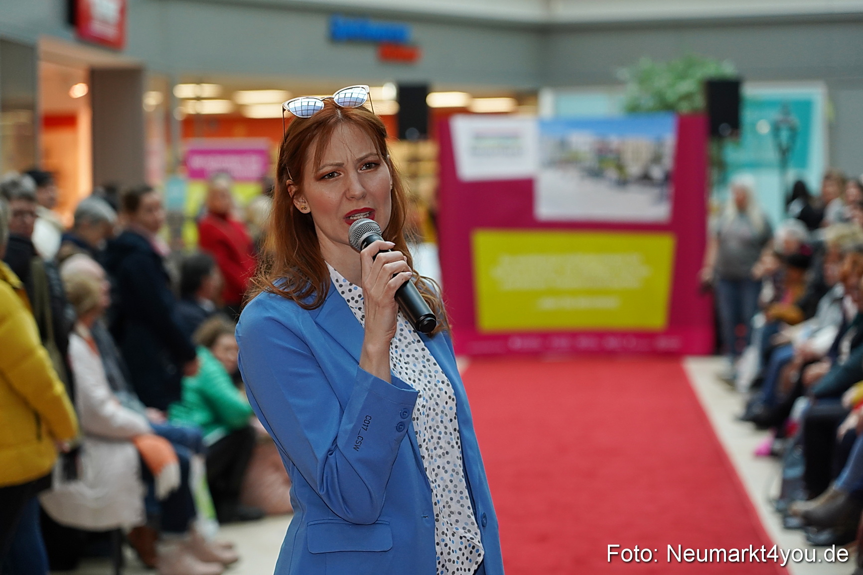 Modenschau Fruehjahr 2023 NeuerMarkt 0101