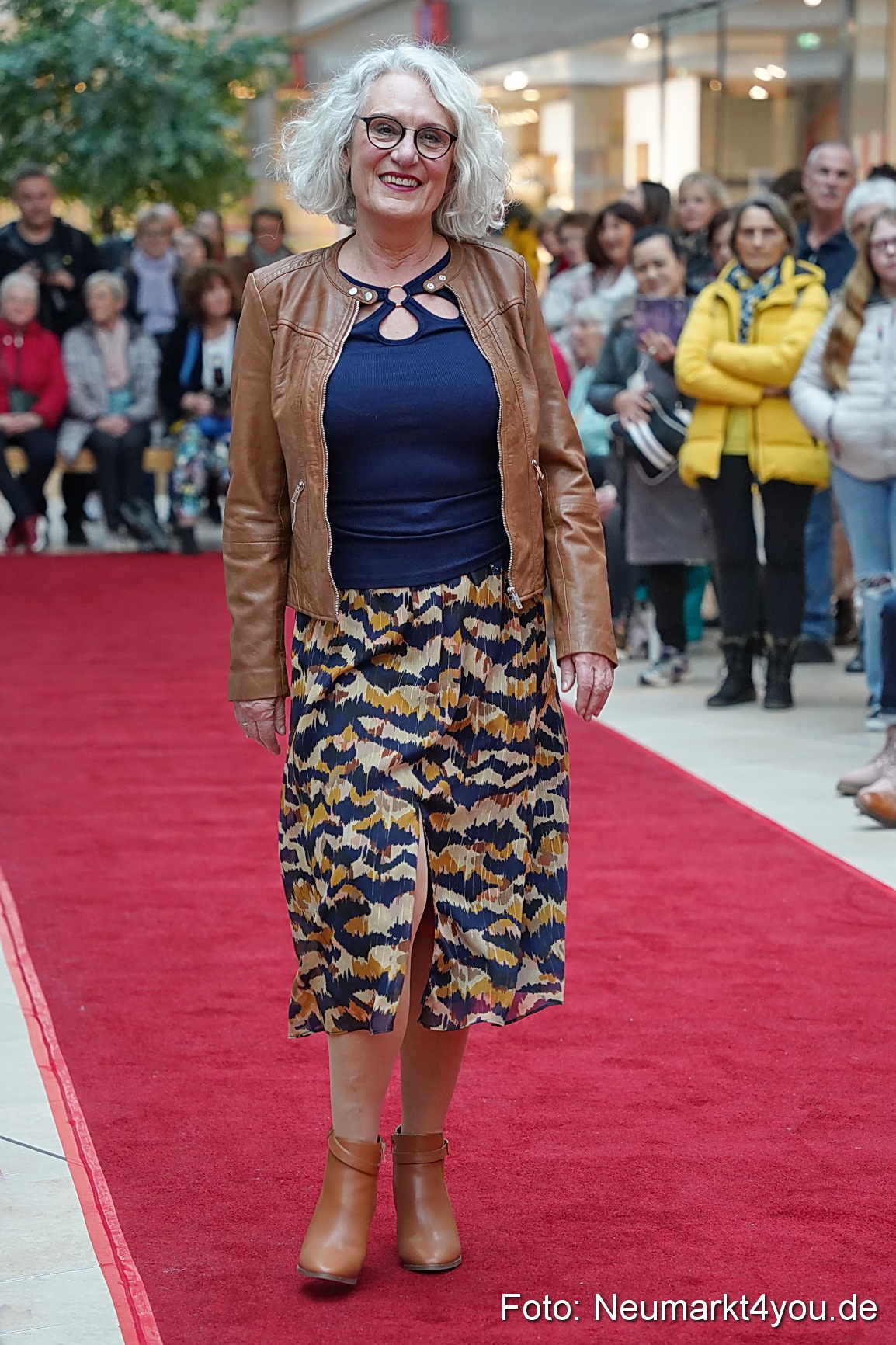 Modenschau Fruehjahr 2023 NeuerMarkt 0160