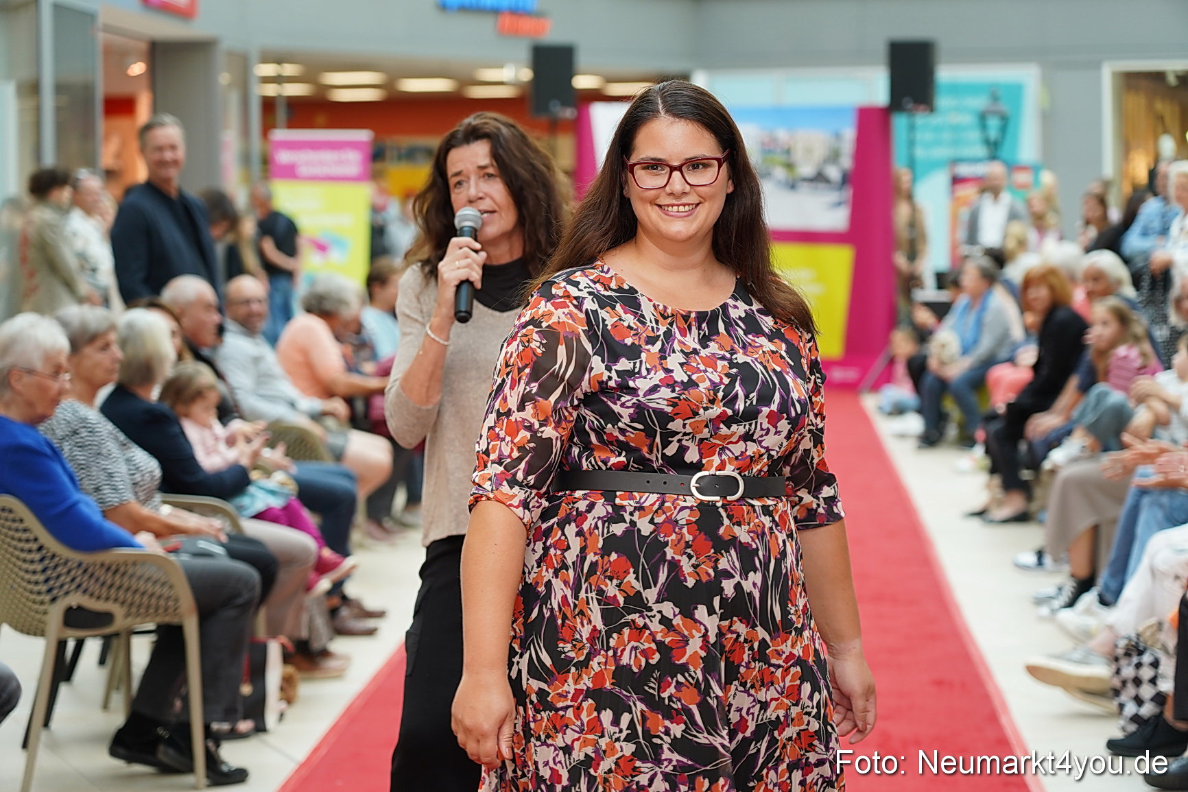 Herbst Modenschau Neuer Markt 2023 0113