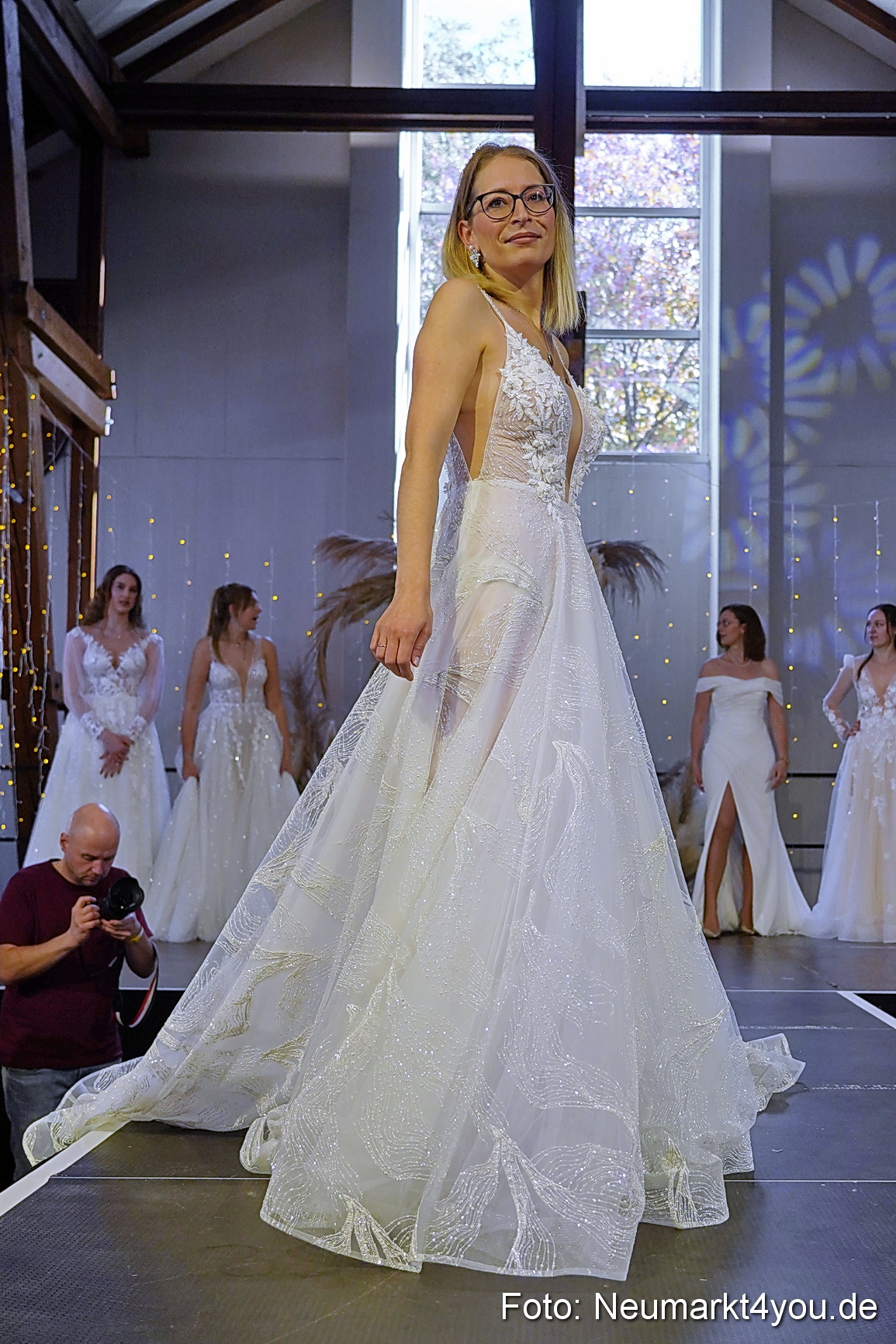 Neumarkt liebt Modenschau 2023 0009