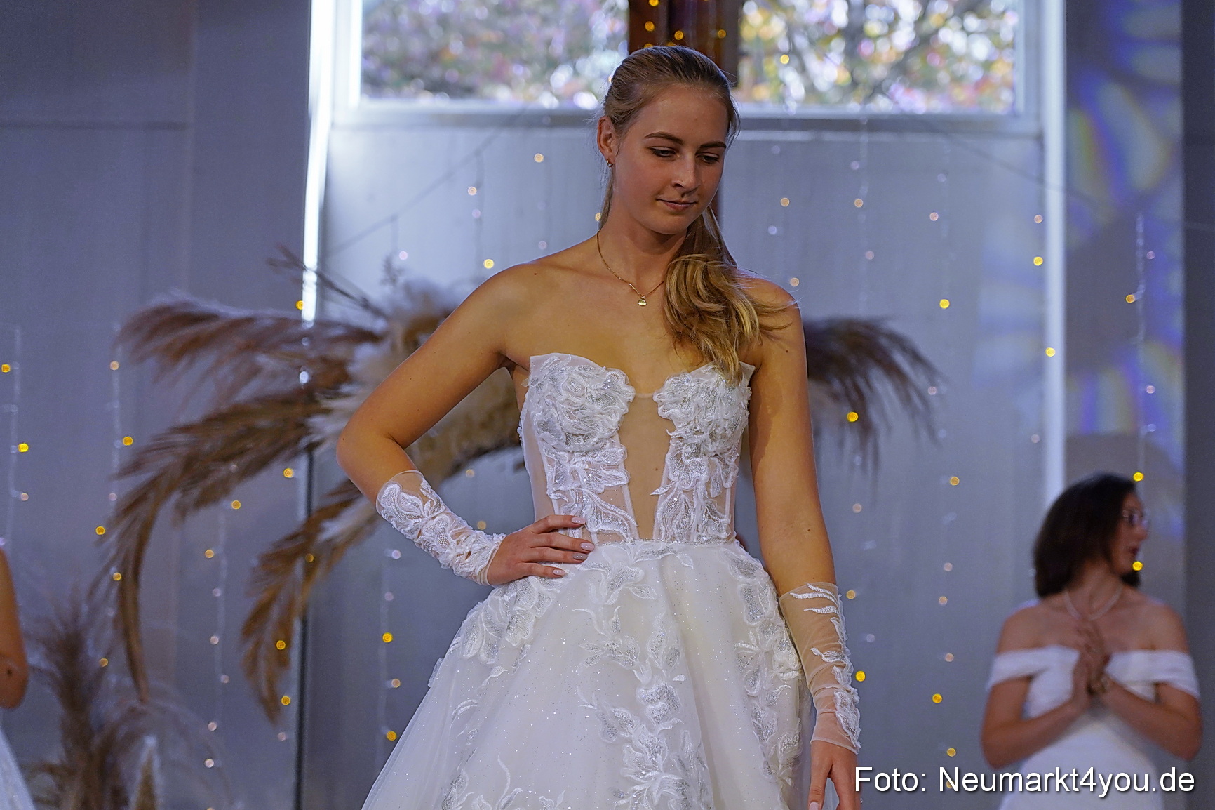 Neumarkt liebt Modenschau 2023 0025