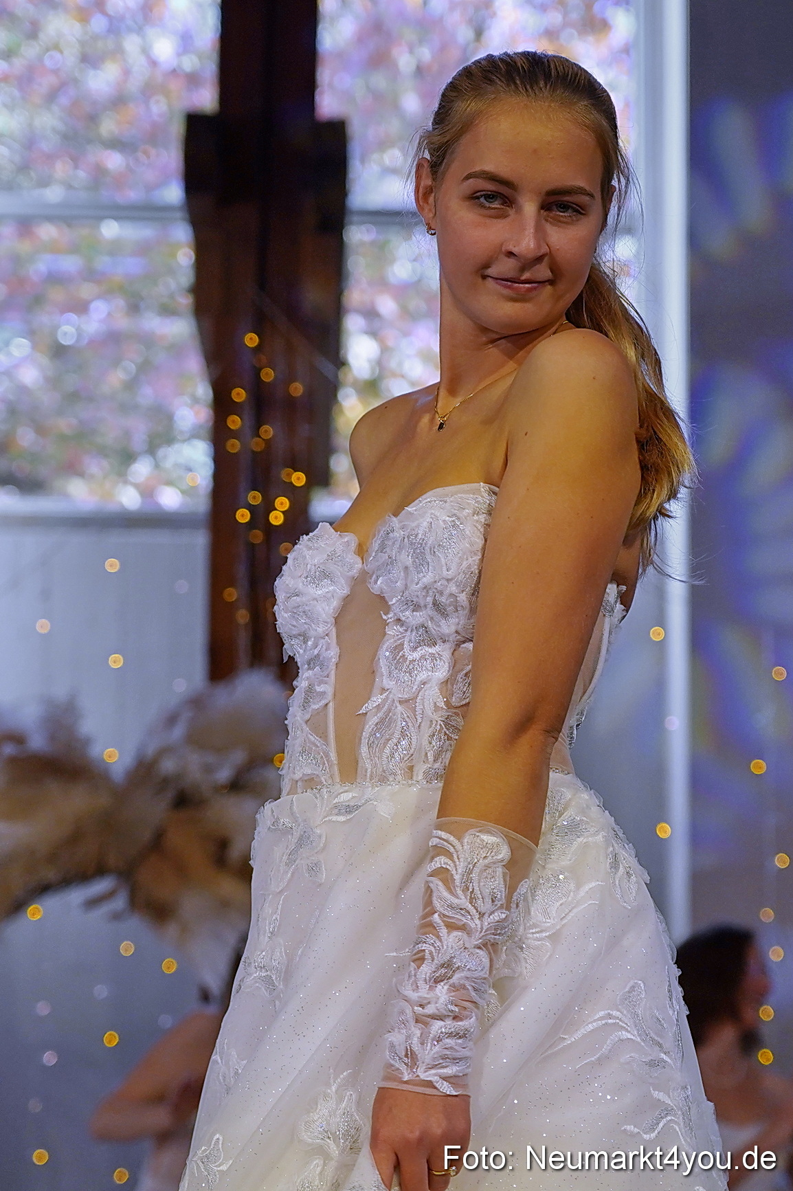 Neumarkt liebt Modenschau 2023 0026