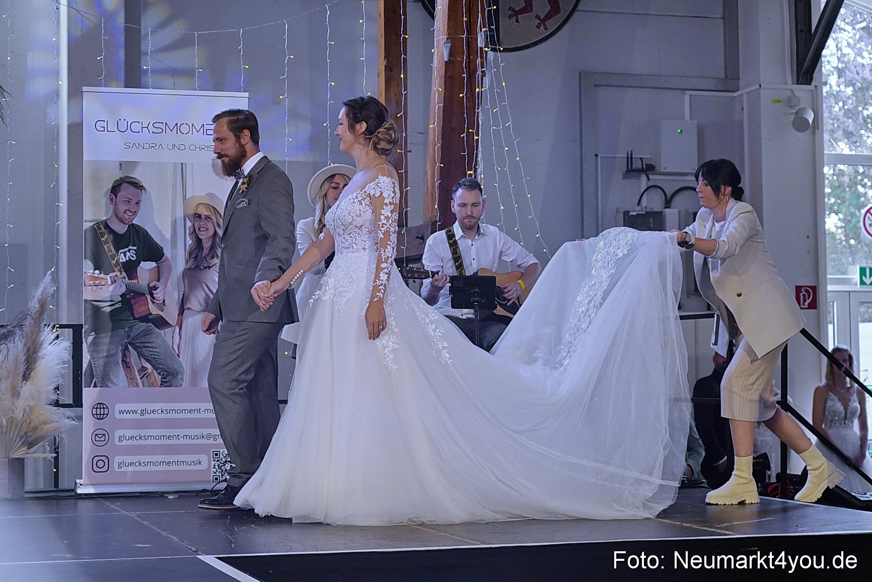 Neumarkt liebt Modenschau 2023 0031