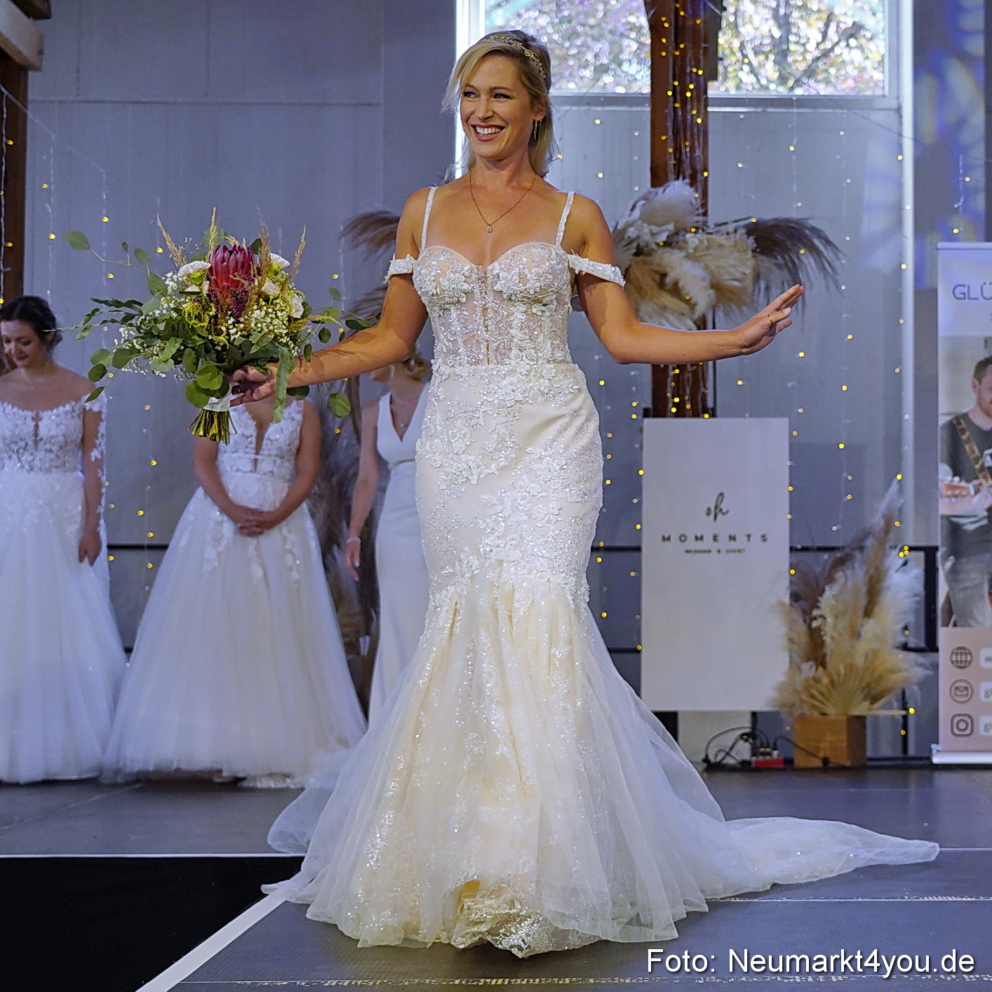 Neumarkt liebt Modenschau 2023 0039