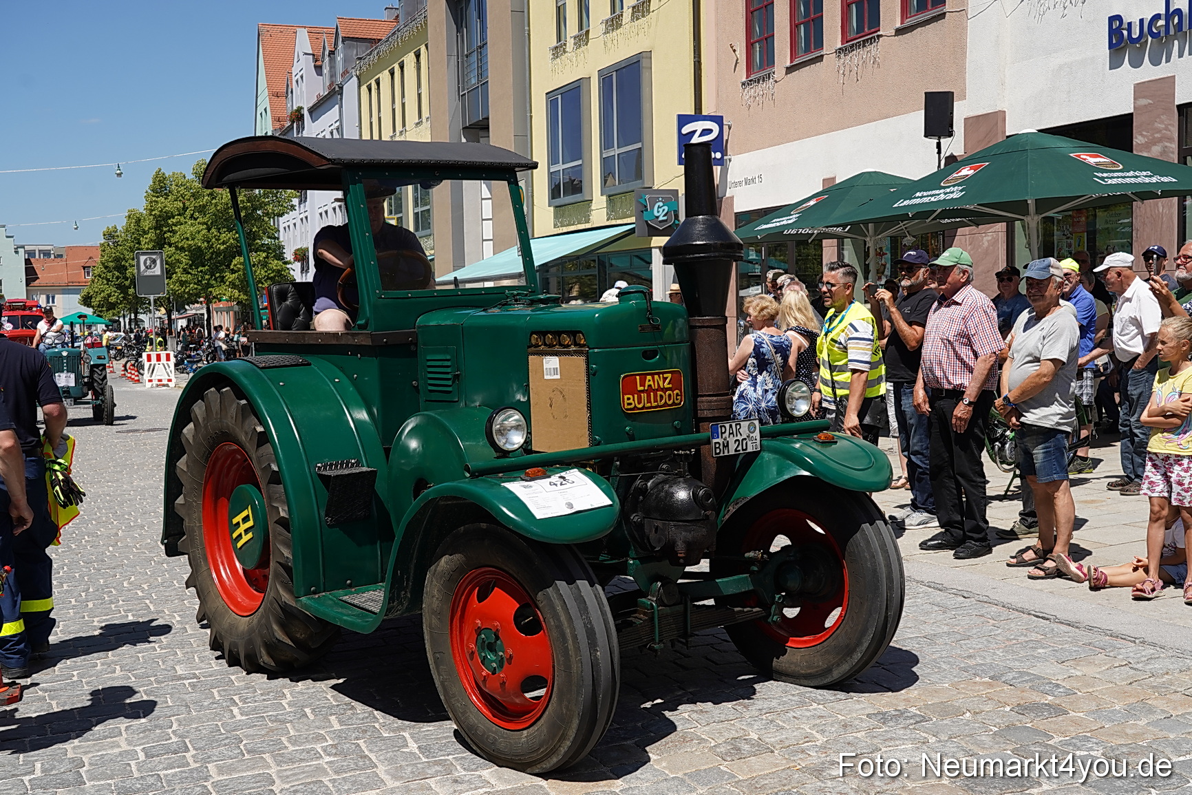 Oldtimertreffen Neumarkt Start der Ausfahrt 2023 0041