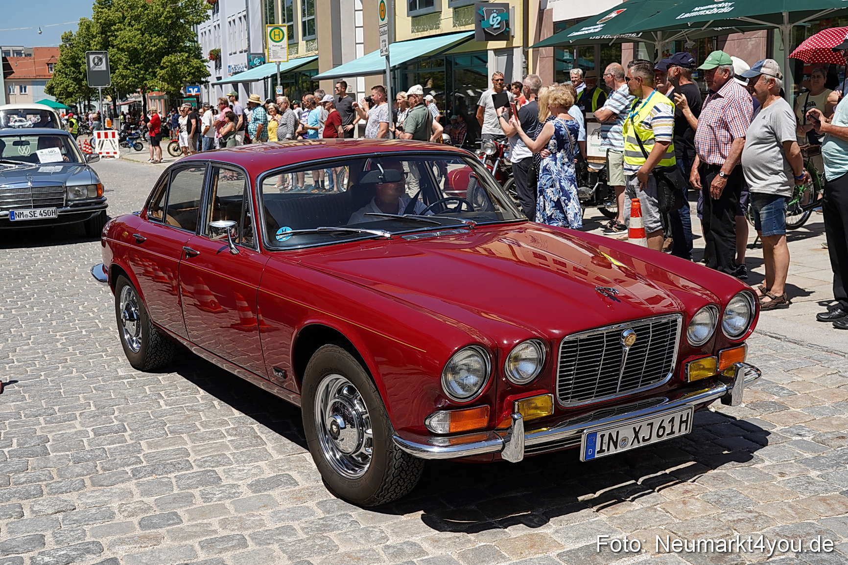 Oldtimertreffen Neumarkt Start der Ausfahrt 2023 0051