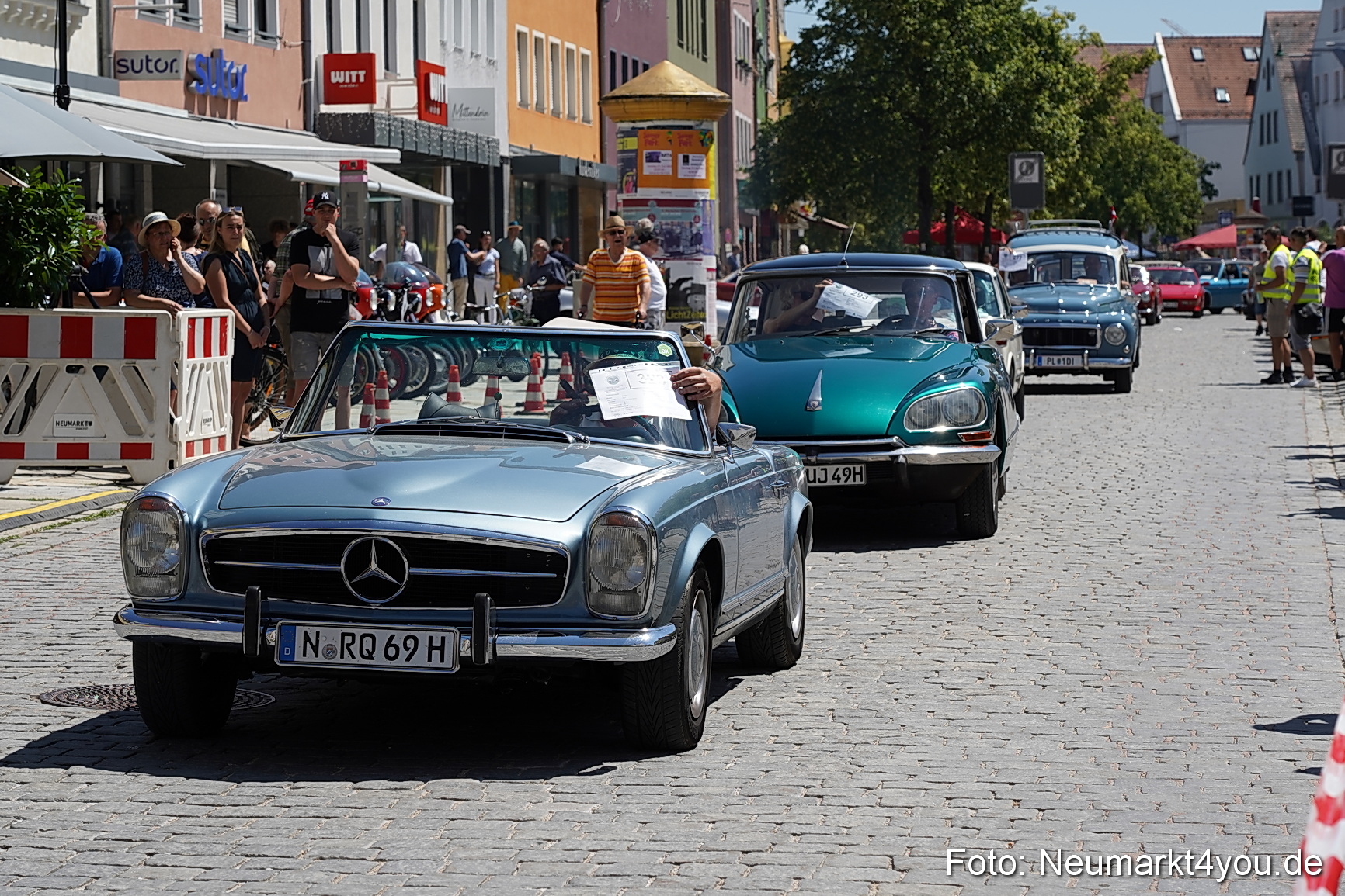 Oldtimertreffen Neumarkt Start der Ausfahrt 2023 0085