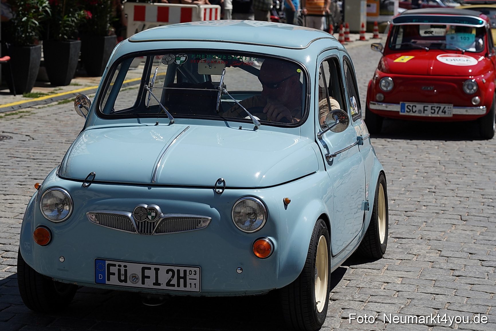 Oldtimertreffen Neumarkt Start der Ausfahrt 2023 0101