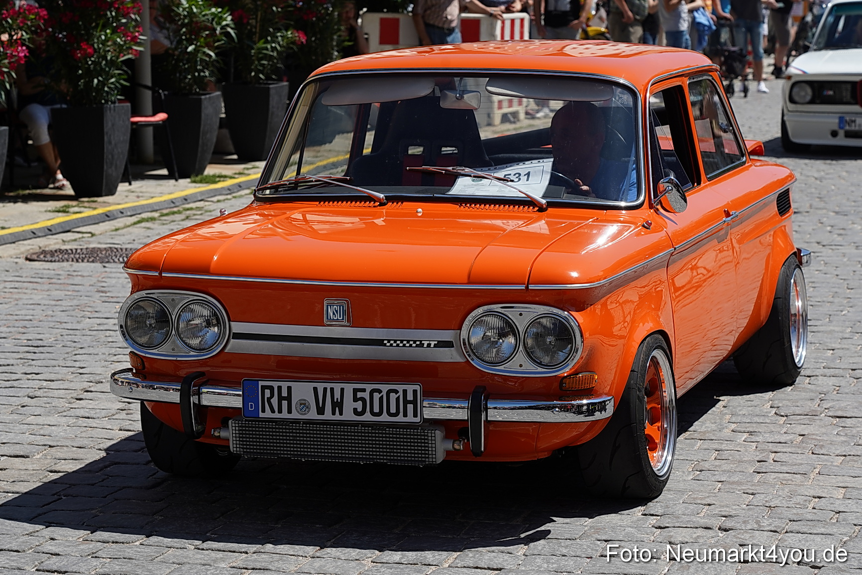 Oldtimertreffen Neumarkt Start der Ausfahrt 2023 0110