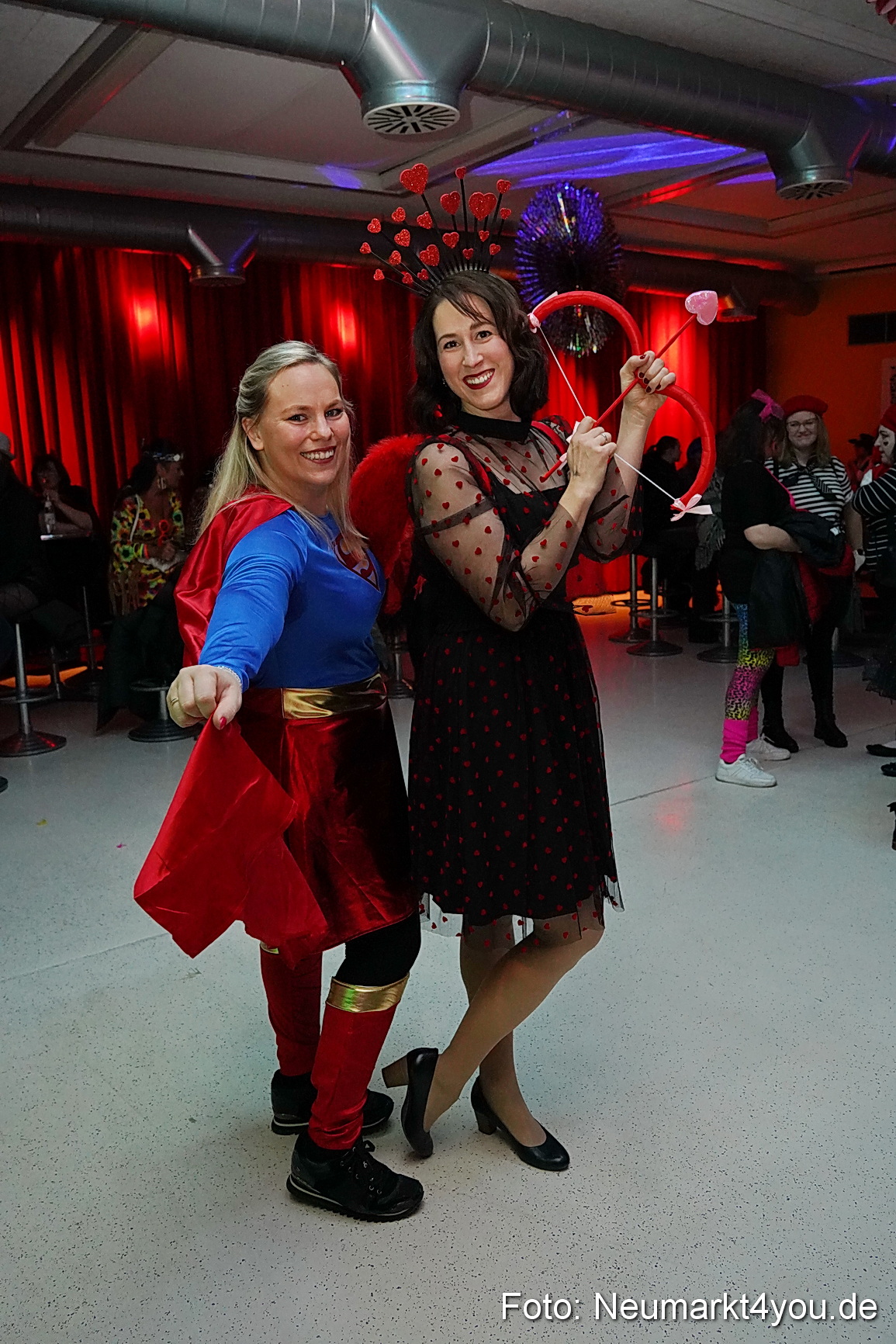 Weiberfasching Neumarkt 2023 0019