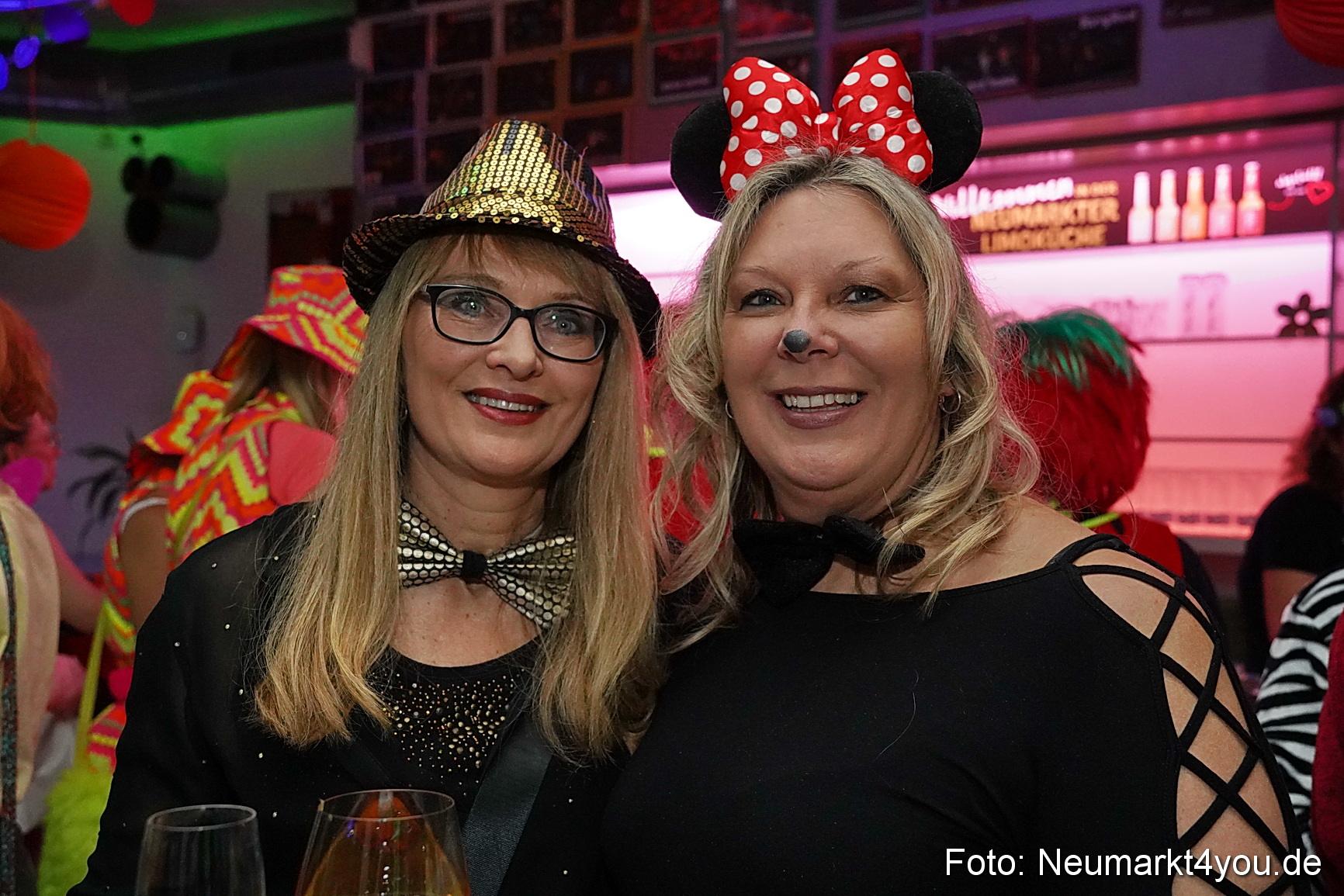 Weiberfasching Neumarkt 2023 0024