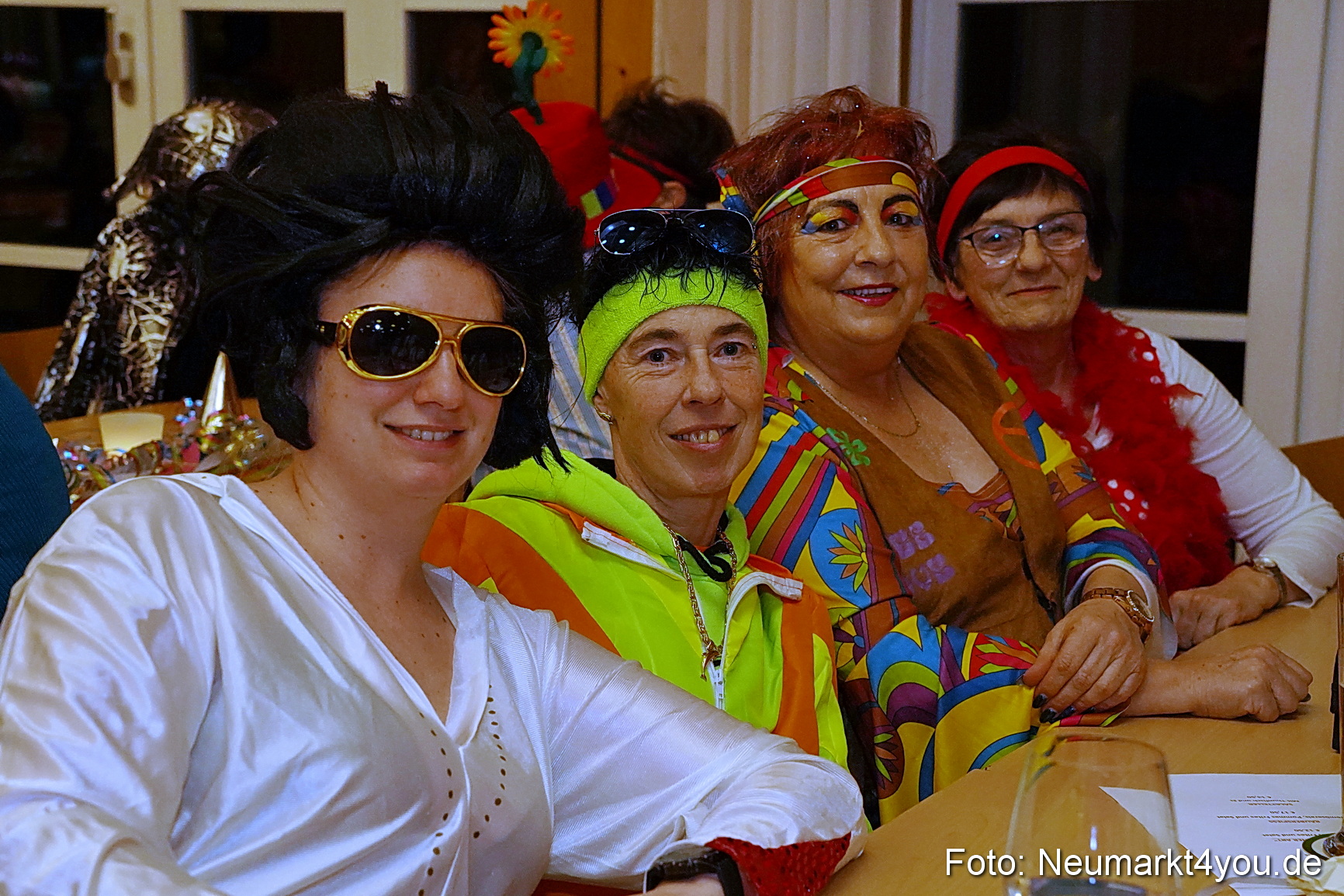 Weiberfasching Neumarkt 2023 0070