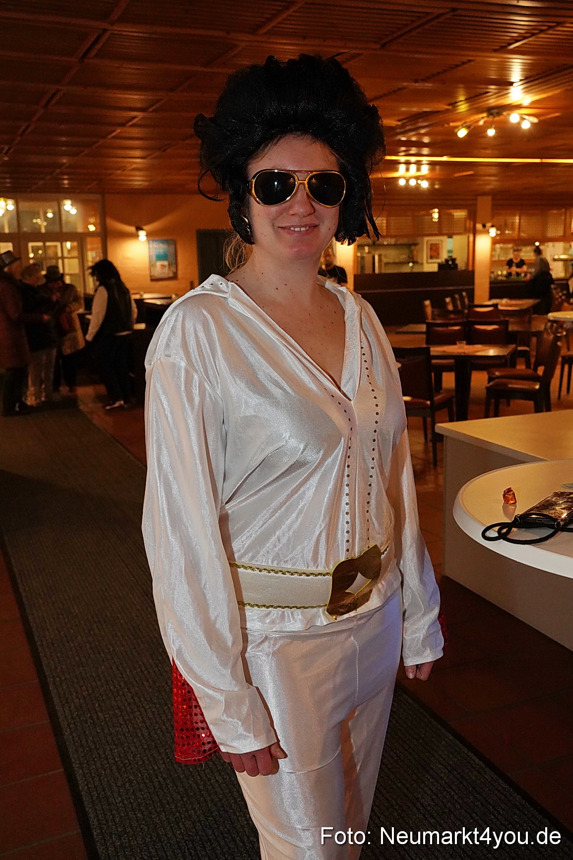 Weiberfasching Neumarkt 2023 0085