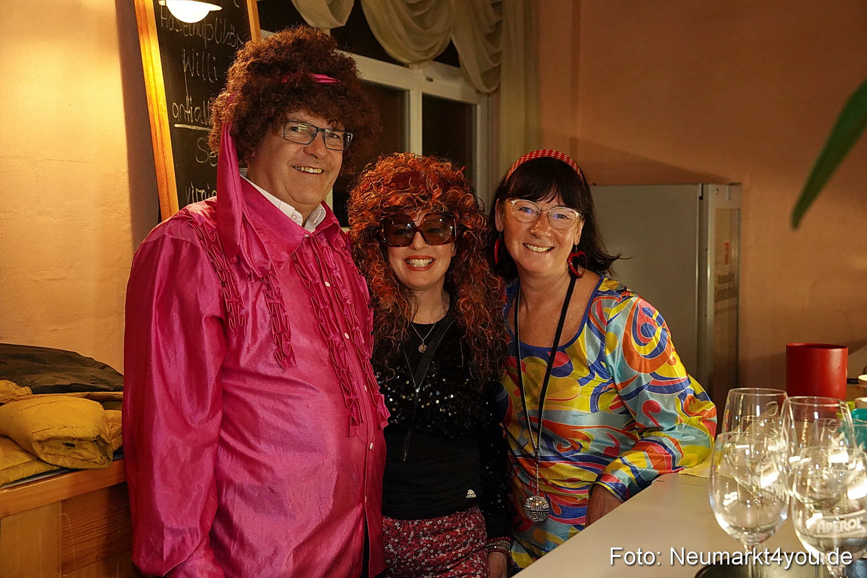 Weiberfasching Neumarkt 2023 0089